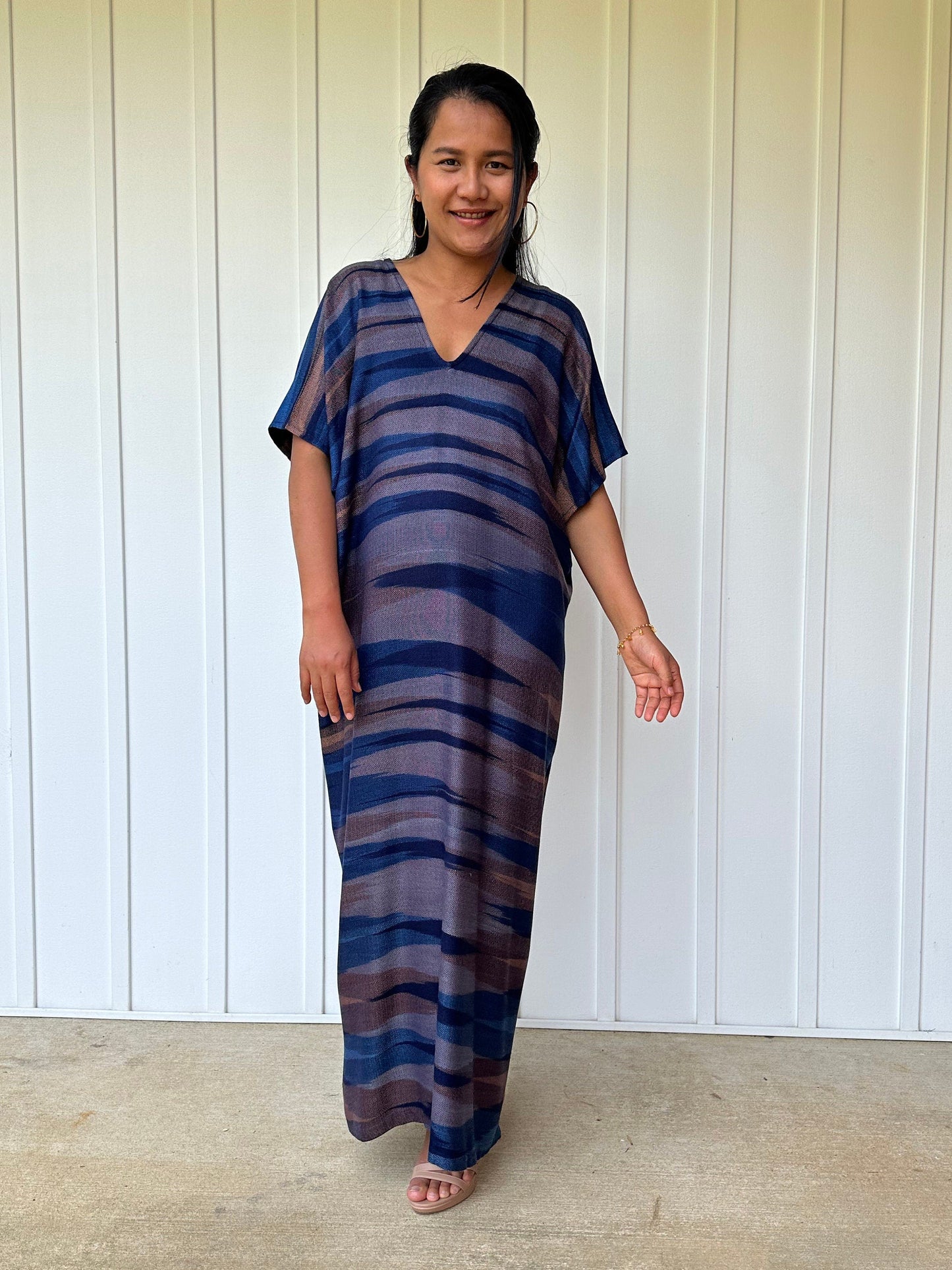 Ikat Hand Woven Pattern Kaftan in Indigo Blue