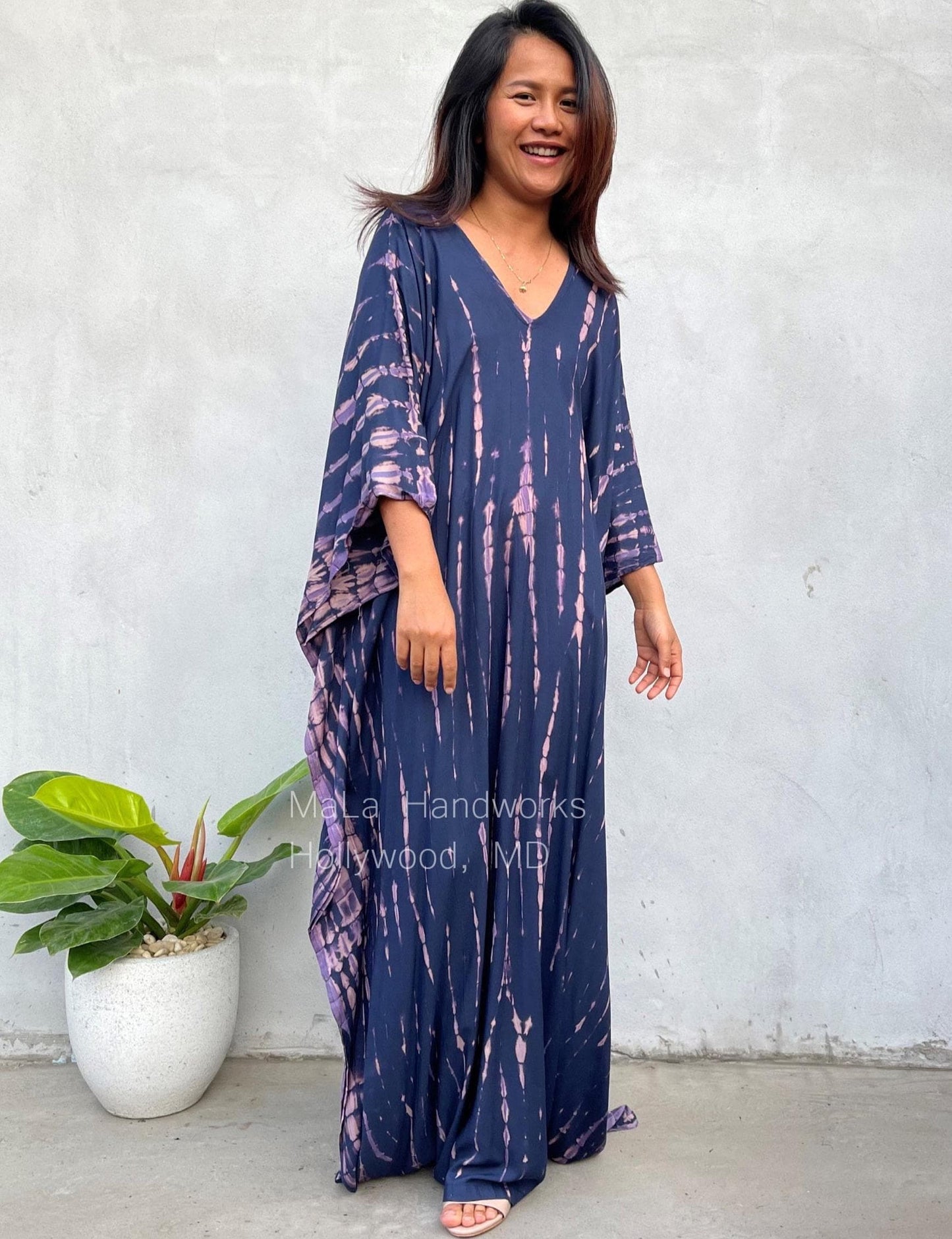 Mala Kaftan in Dark Blue with Purple Tie Dye