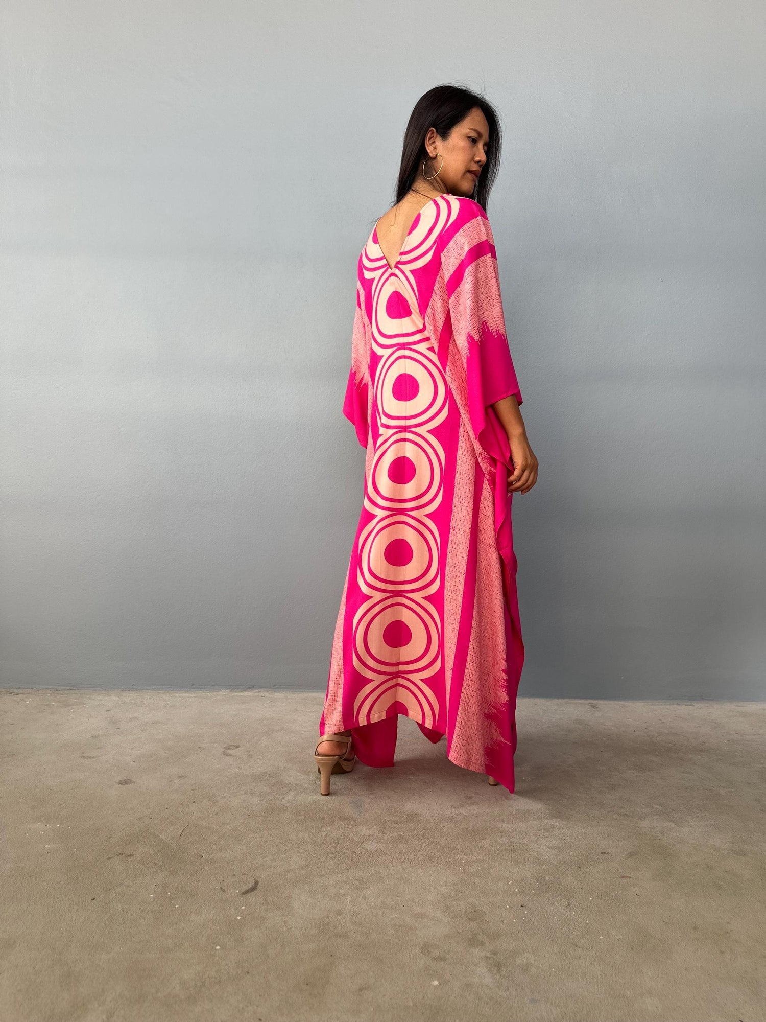 Luna Hand Printscreen Kaftan in Fuschia Echoeye Pattern