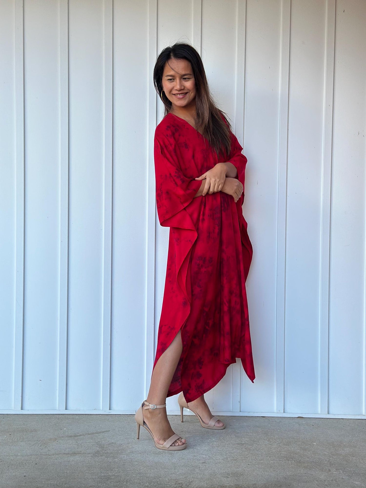 Mala Kaftan in Red and Merlot Tie Dye - Nebula Pattern