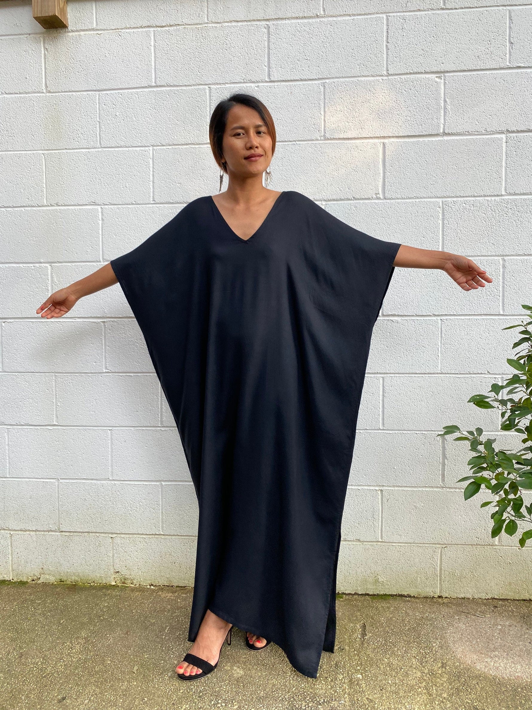 MALA handworks Camila Kaftan in Black