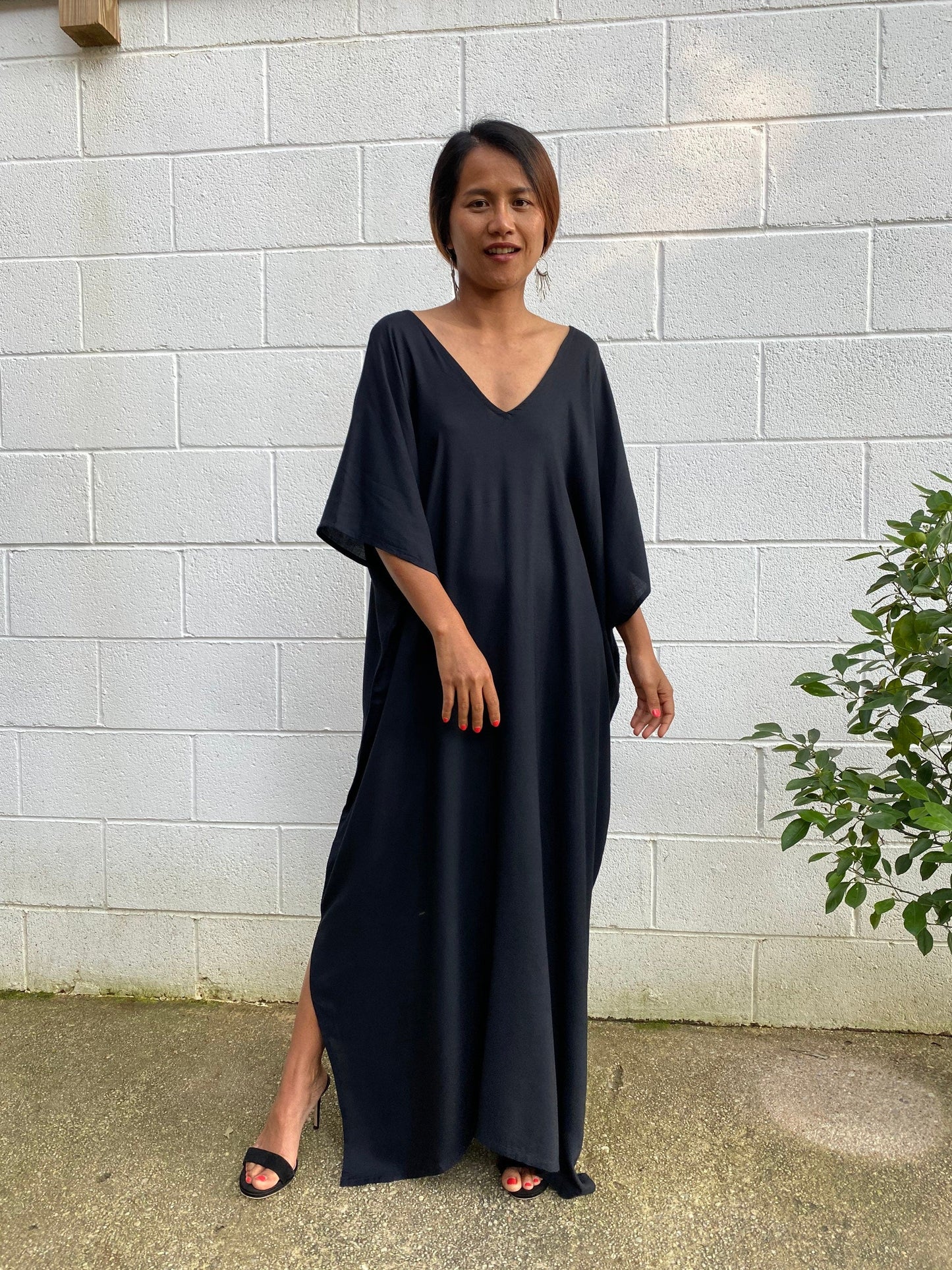MALA handworks Camila Kaftan in Black