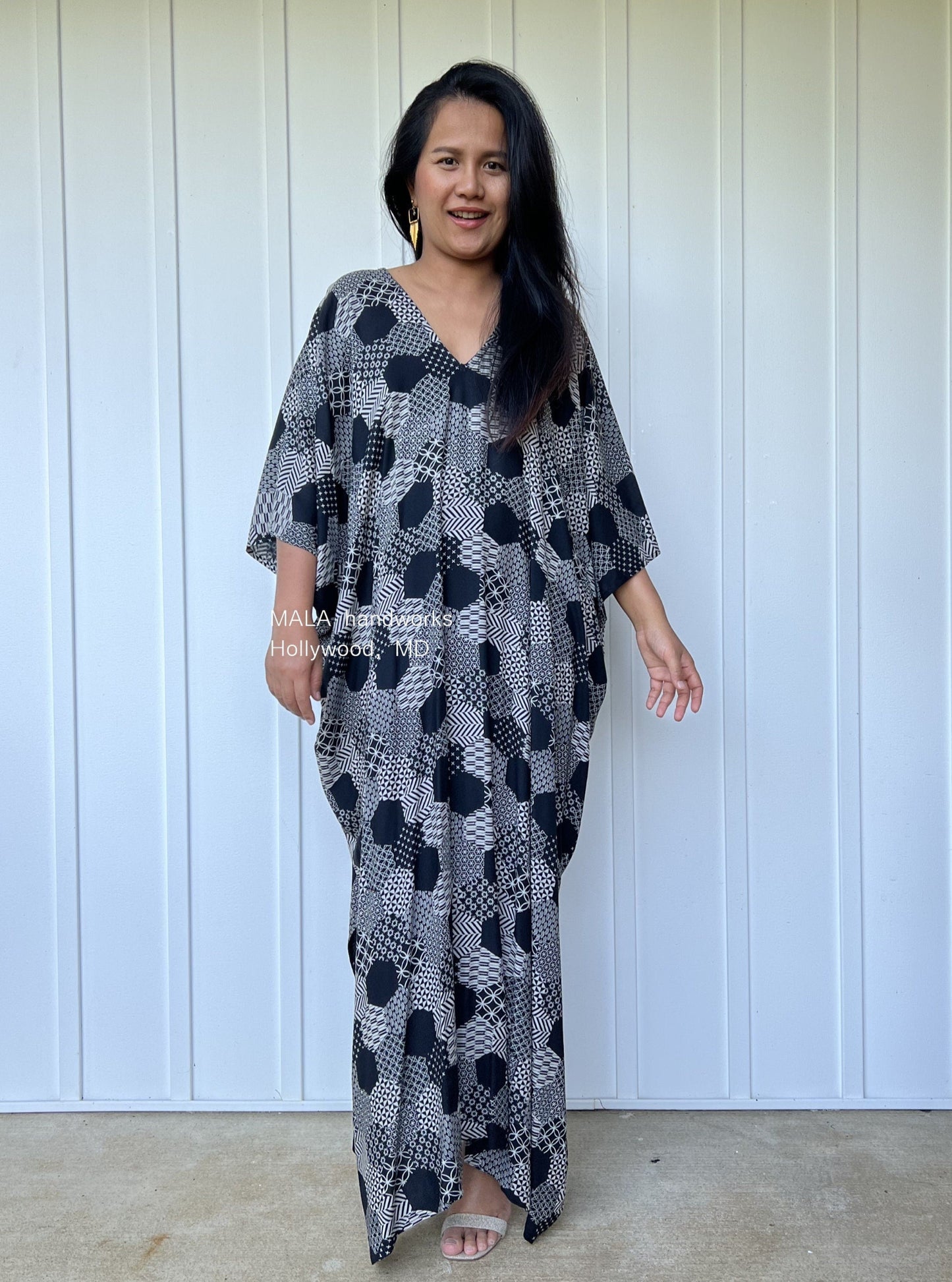 MALA handworks Camila Kaftan in Black and Silkscreen Geometric Pattern