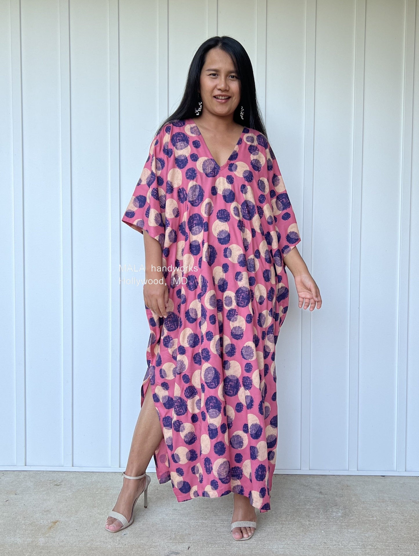 MALA handworks Camila Kaftan in Pink and Blue Silkscreen Circles Pattern
