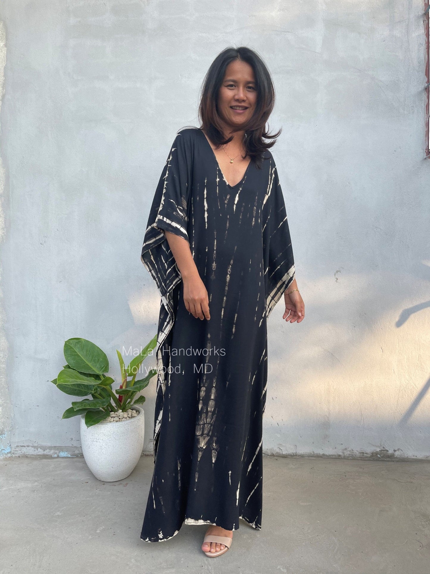 MALA handworks Eva Kaftan in Black Tie Dye