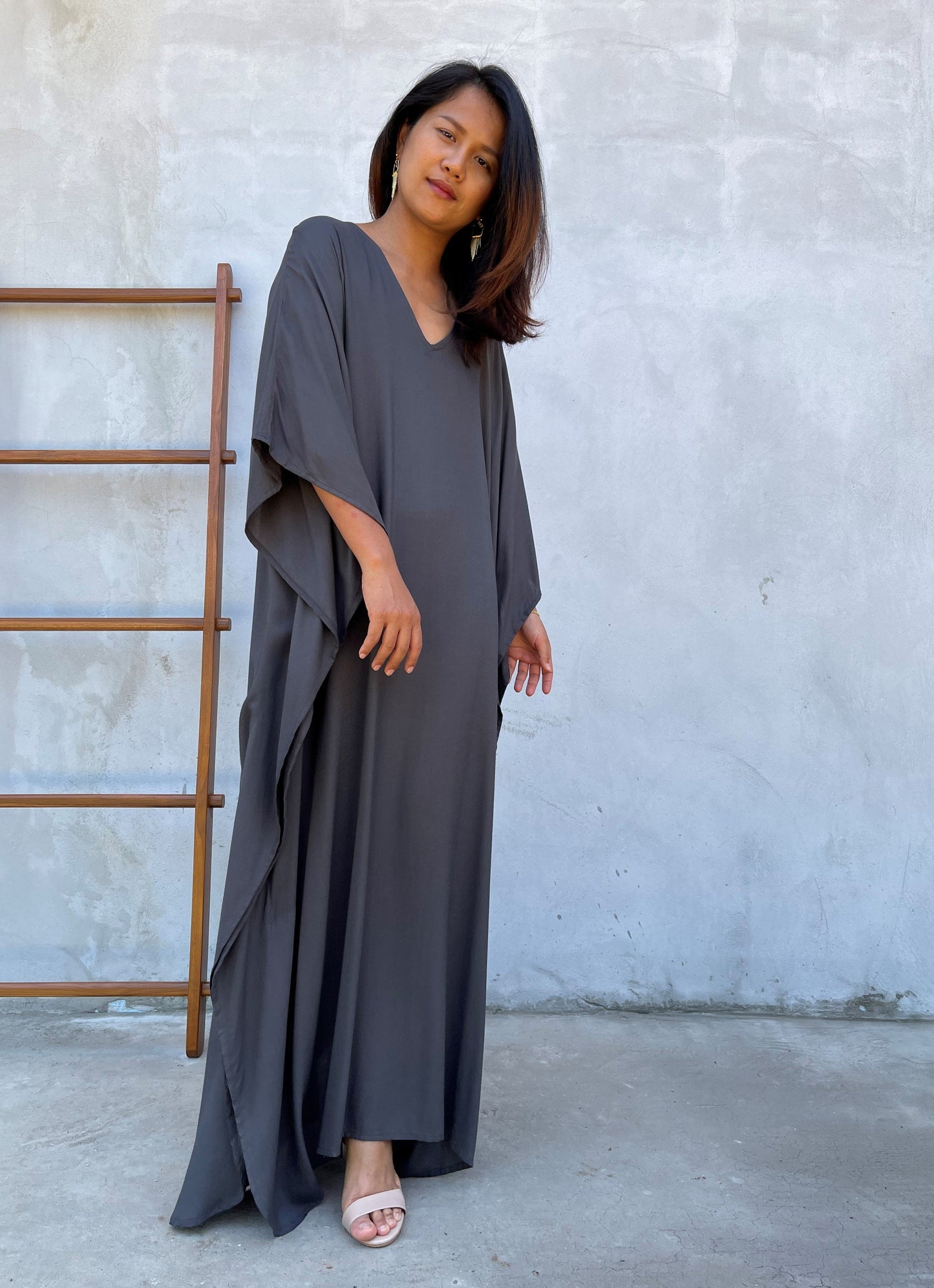 MALA handworks Eva Kaftan in Gray