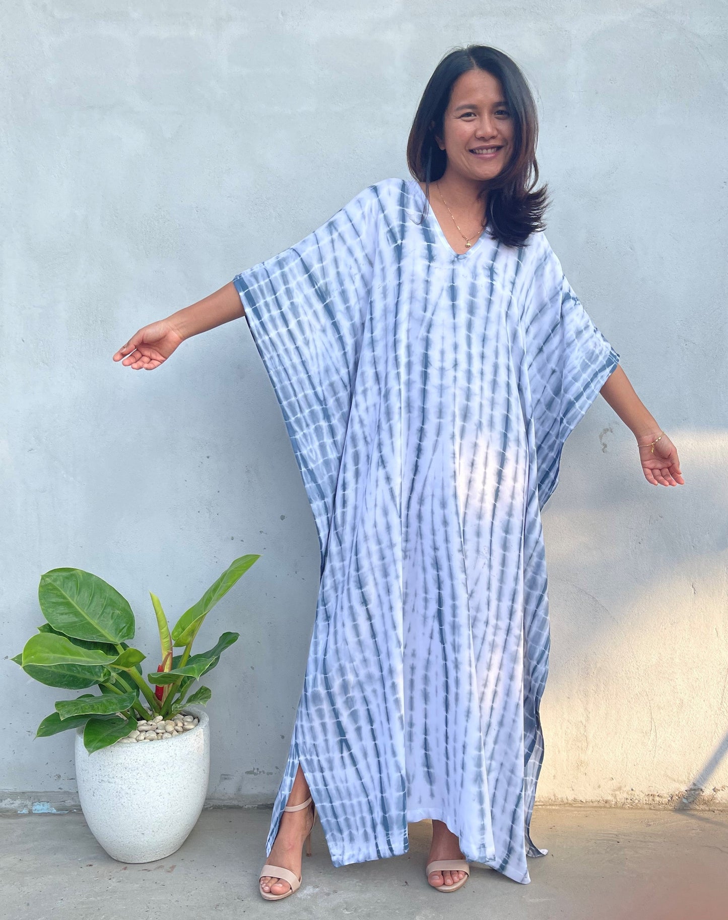 MALA handworks Eva Kaftan in White and Gray Tie Dye