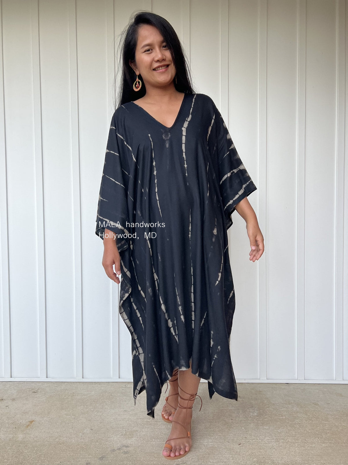 MALA handworks  Fiona Midi Kaftan in Black Tie Dye