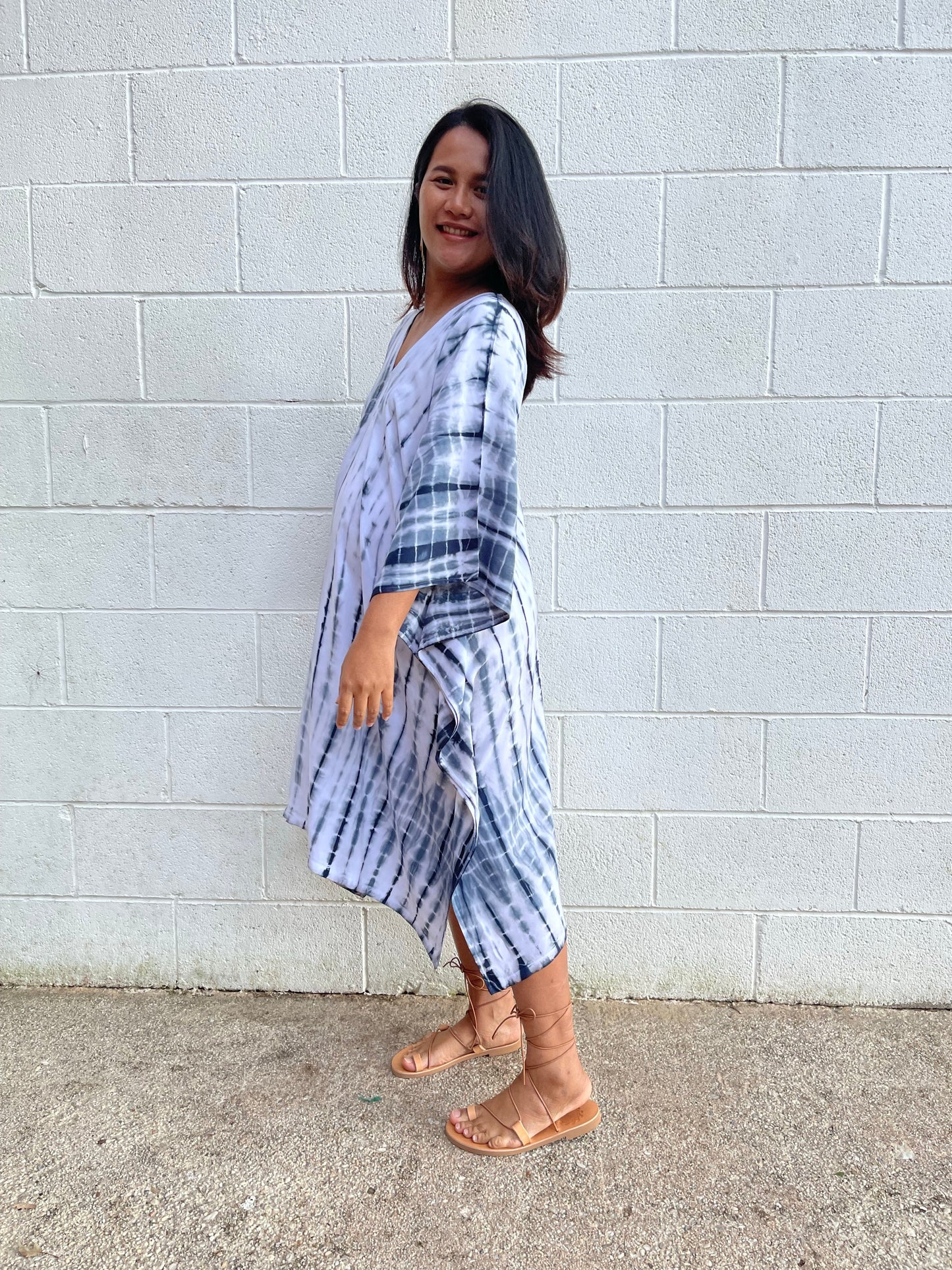 MALA handworks Fiona Midi Kaftan in White and Black Tie Dye