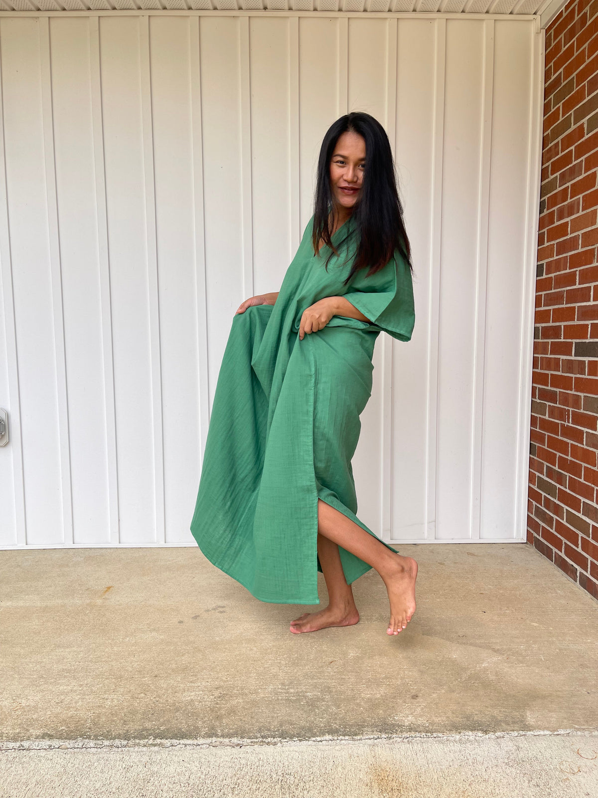 MALA handworks Grace Double Gauze Cotton Kaftan in Emerald Green
