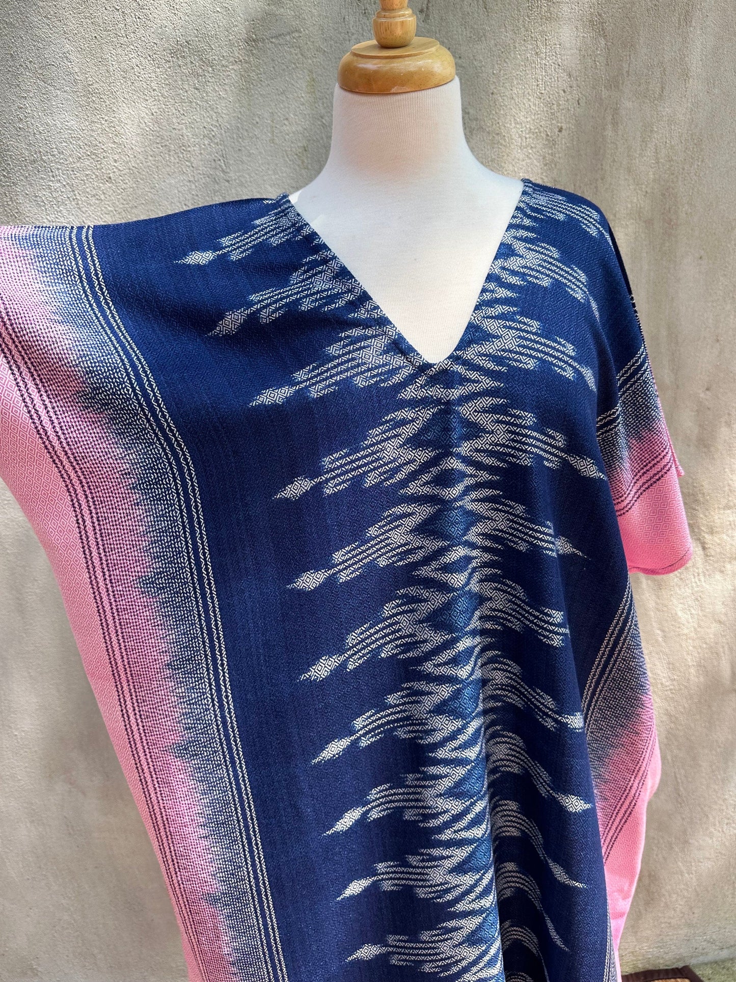 MALA handworks Ikat Hand Woven Pattern Kaftan in Gray with White and Light Pink