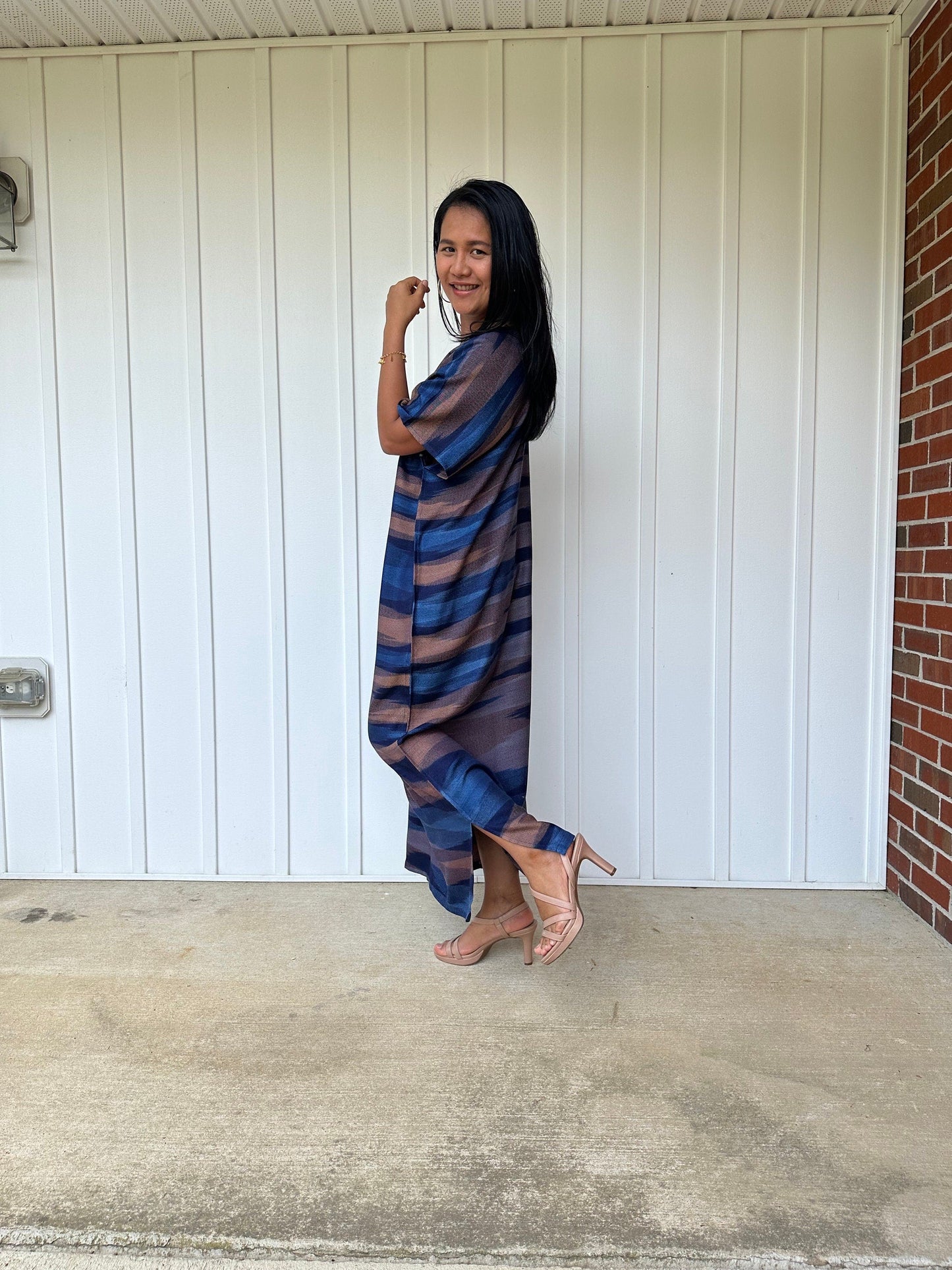 MALA handworks Ikat Hand Woven Pattern Kaftan in Indigo Blue