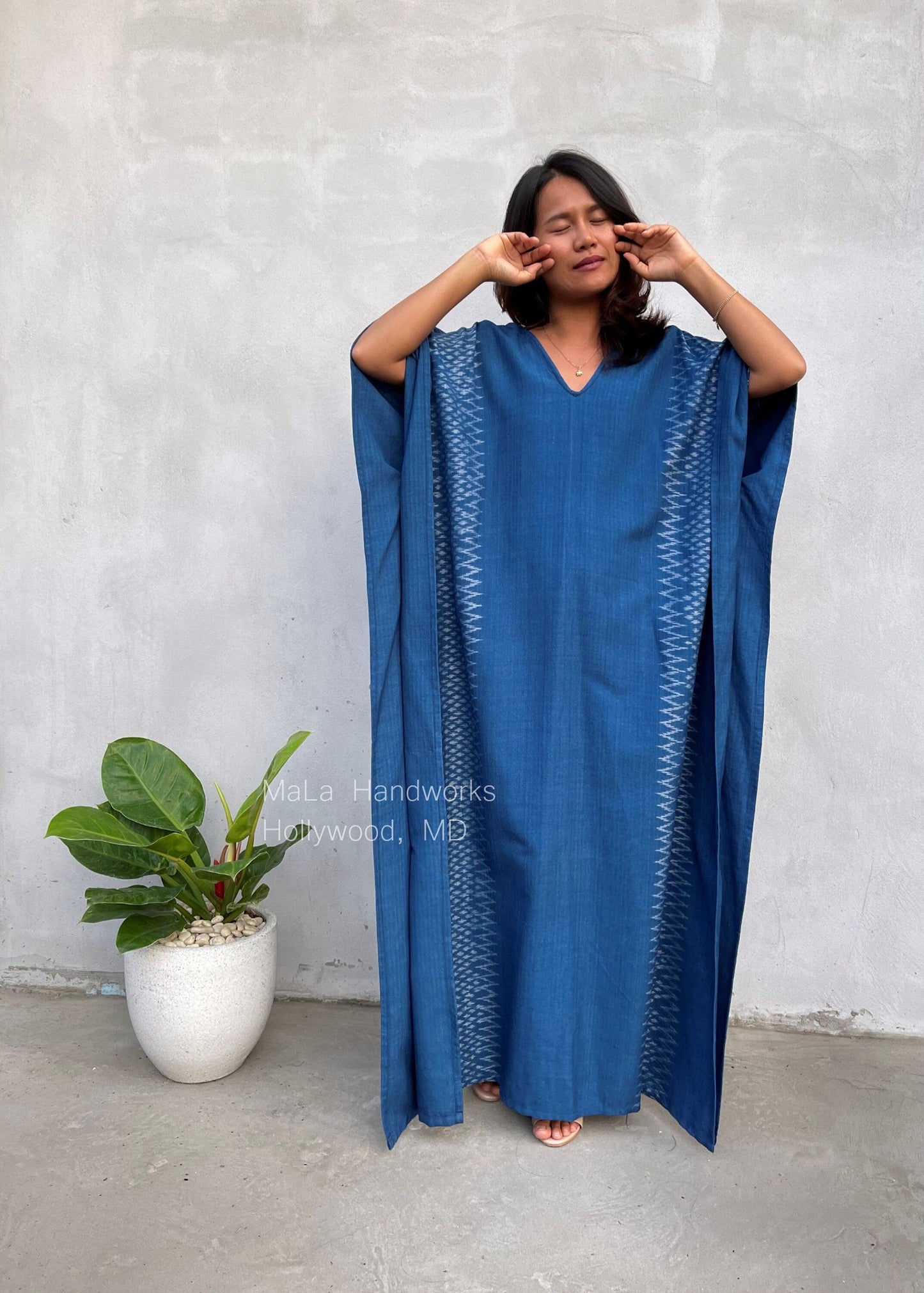 MALA handworks Ikat Hand Woven Pattern Kaftan in Indigo Blue with White and Organic Dye