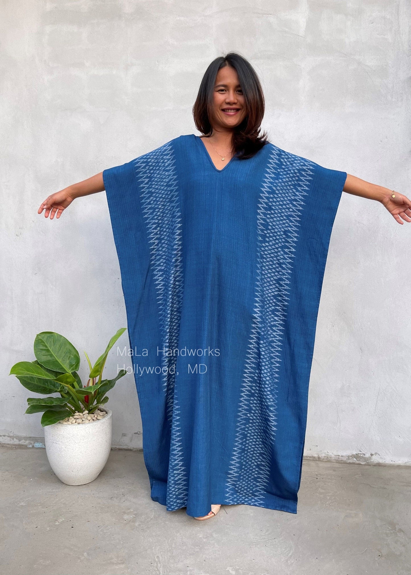 MALA handworks Ikat Hand Woven Pattern Kaftan in Indigo Blue with White and Organic Dye