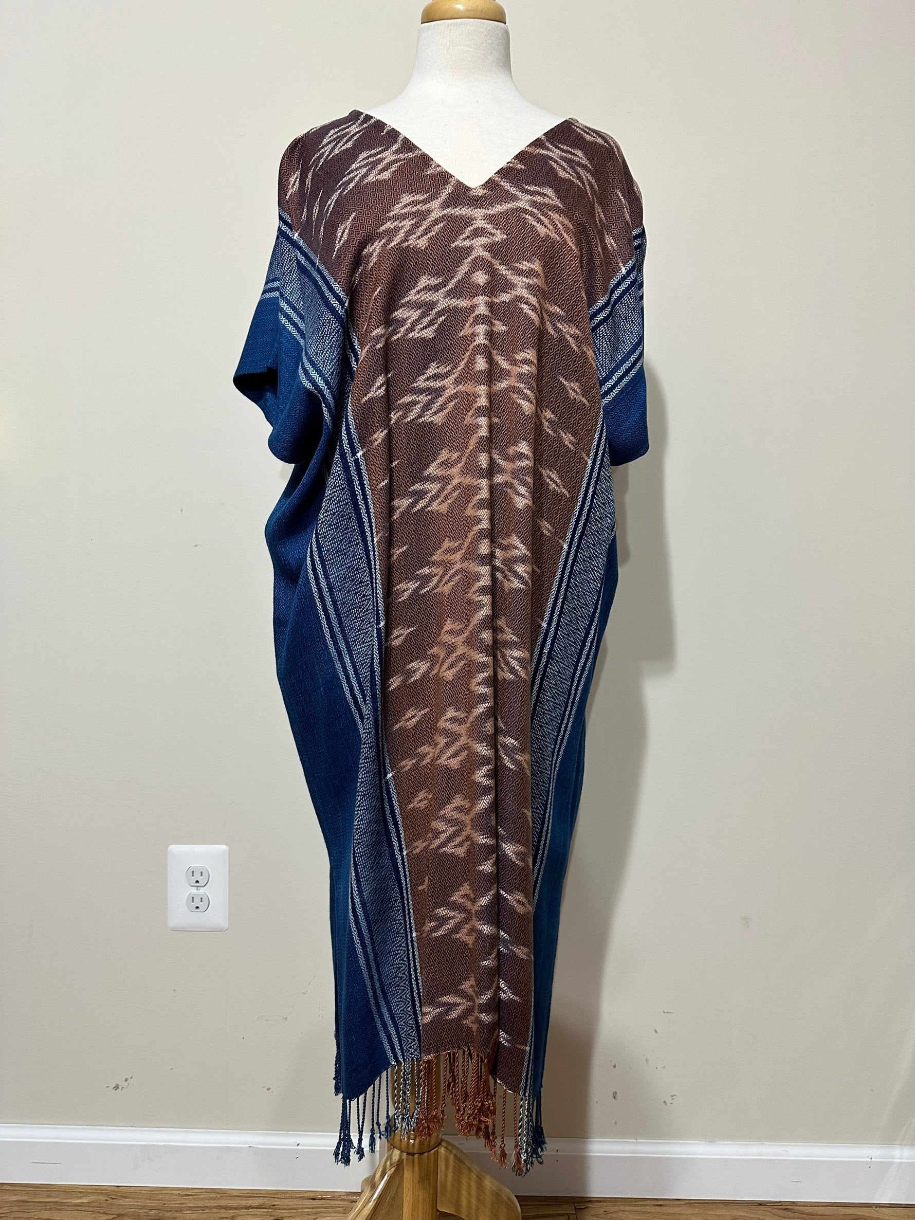 MALA handworks Ikat Hand Woven Pattern Kaftan in Indigo Blue with White and Organic Dye