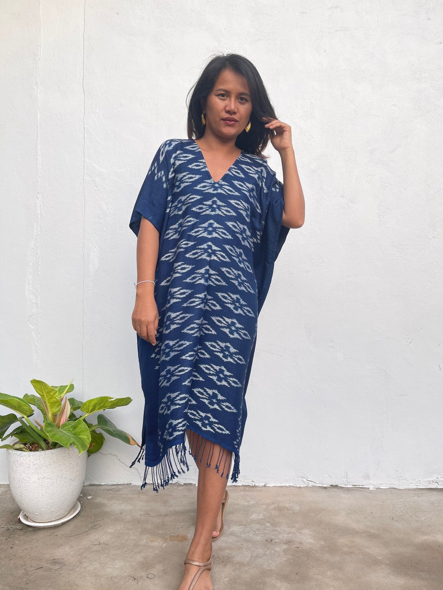 MALA handworks Ikat Hand Woven Pattern Kaftan in Indigo Blue with White and Organic Dye