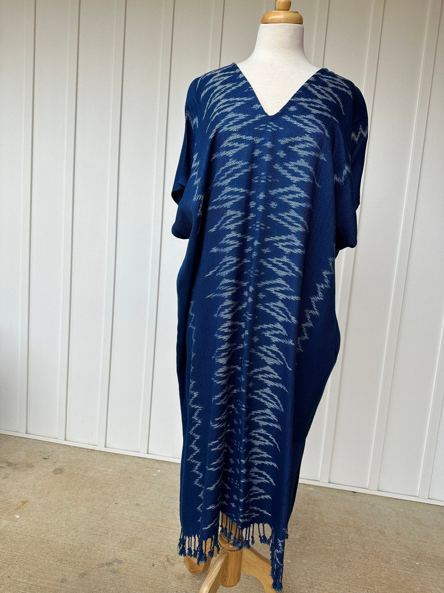 MALA handworks Ikat Hand Woven Pattern Kaftan in Indigo Blue with White and Organic Dye