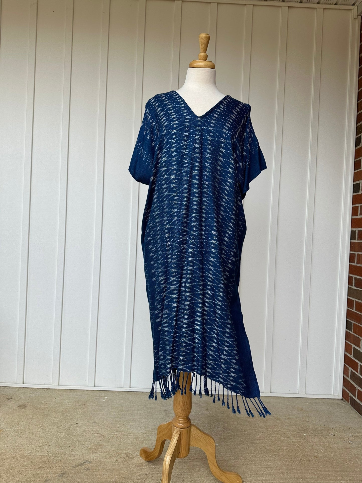 MALA handworks Ikat Hand Woven Pattern Kaftan in Indigo Blue with White and Organic Dye