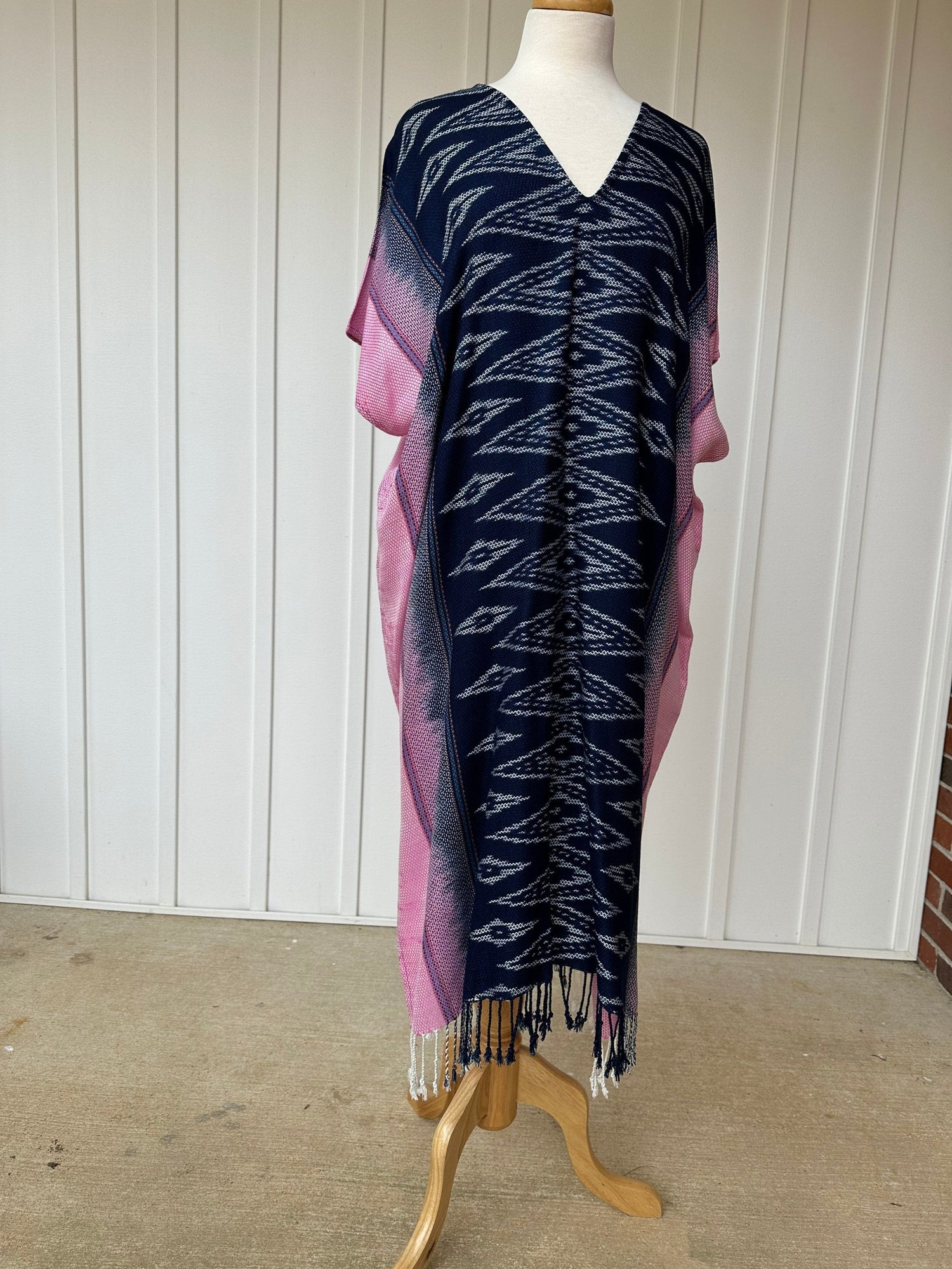 MALA handworks Ikat Hand Woven Pattern Kaftan in Indigo Blue with White and Pink Organic Dye