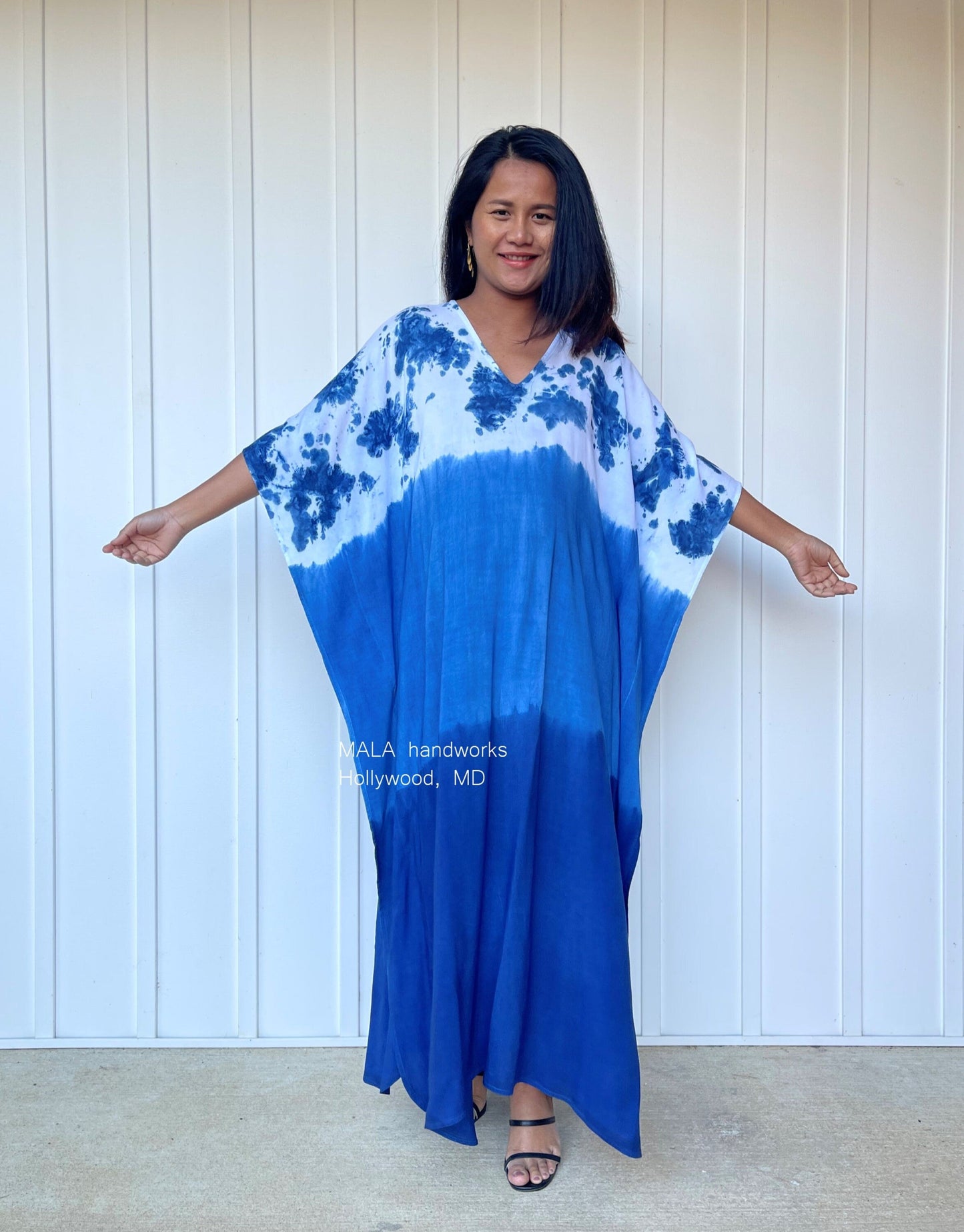 MALA handworks Indigo Kaftan in White and Hand Dyed Indigo Blue