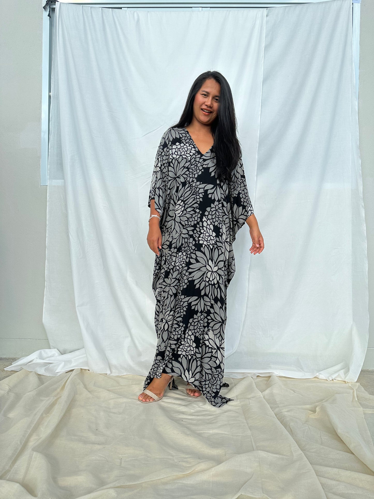 MALA handworks Luna Kaftan in Black and Floral Silkscreen