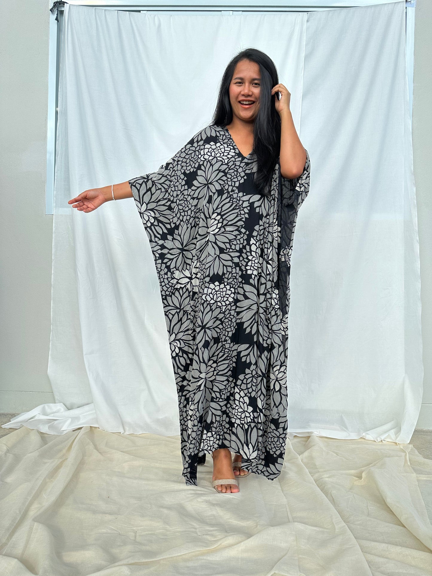 MALA handworks Luna Kaftan in Black and Floral Silkscreen