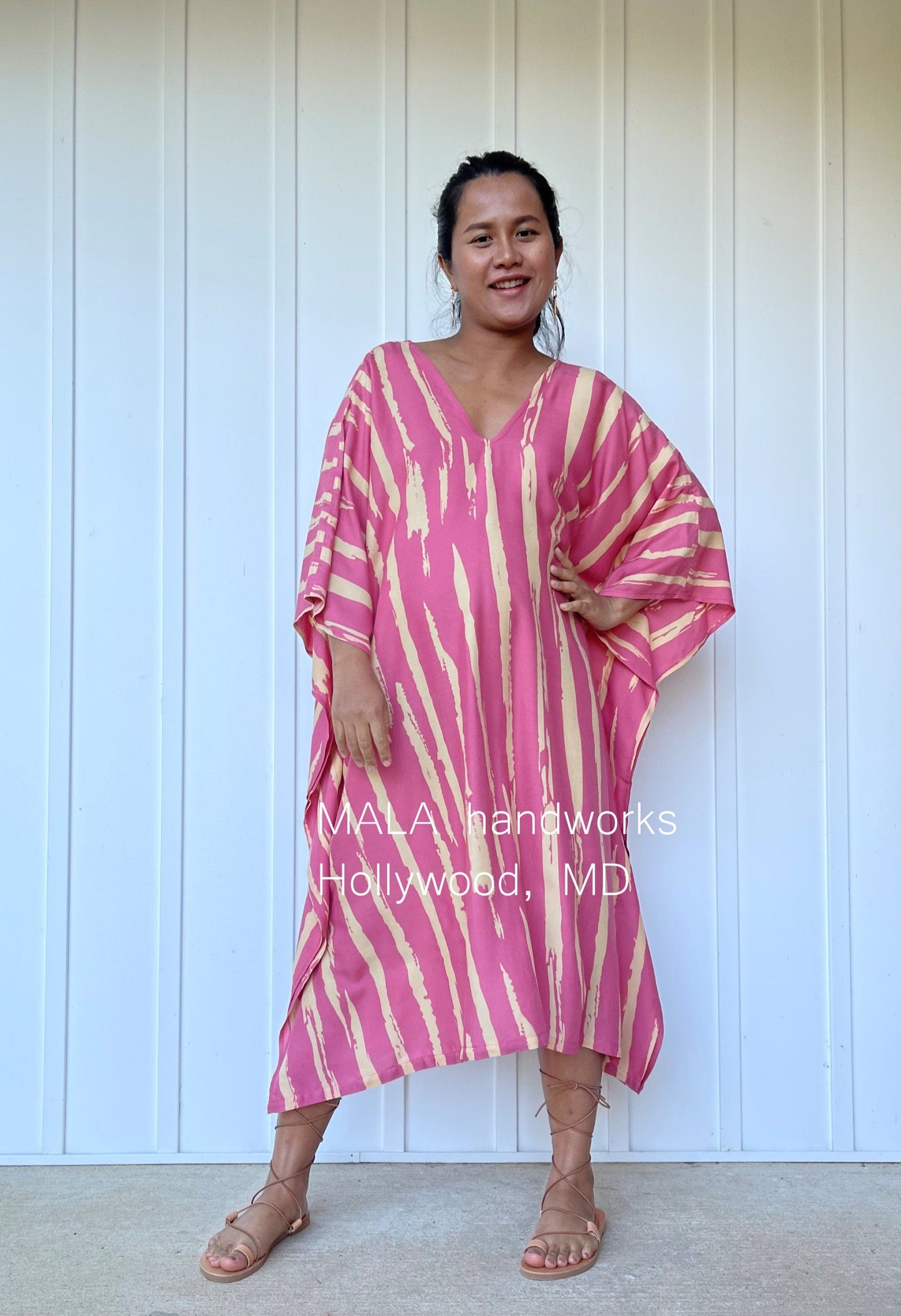 MALA handworks Luna Kaftan in Pink and Pattern Silkcreen