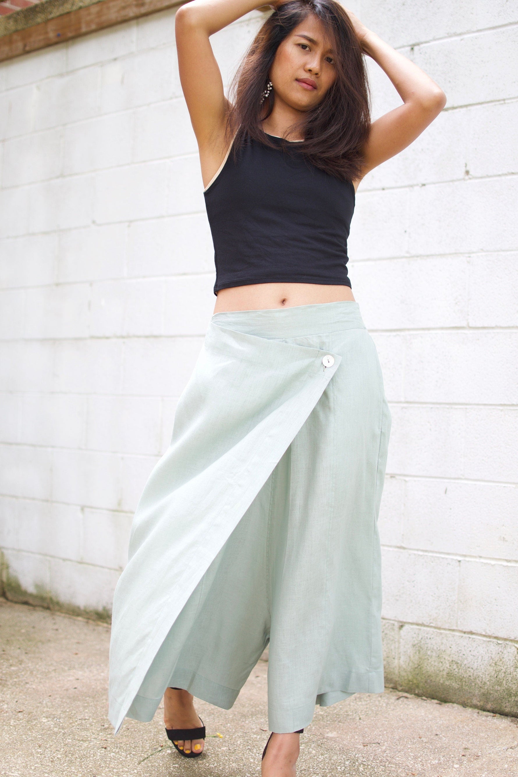 MALA handworks Lyla Linen pants in Sage Gray