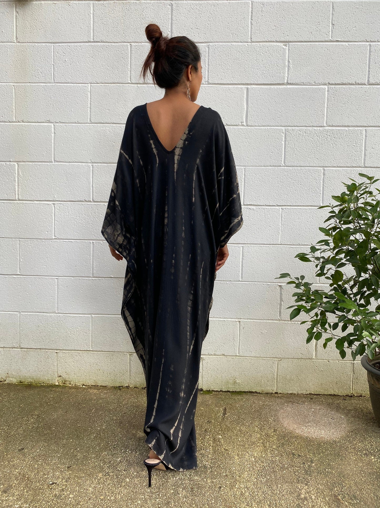 MALA handworks Mala Kaftan in Black Tie Dye