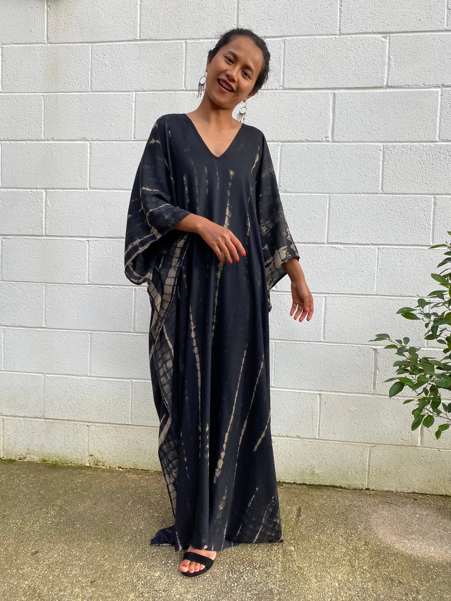 MALA handworks Mala Kaftan in Black Tie Dye