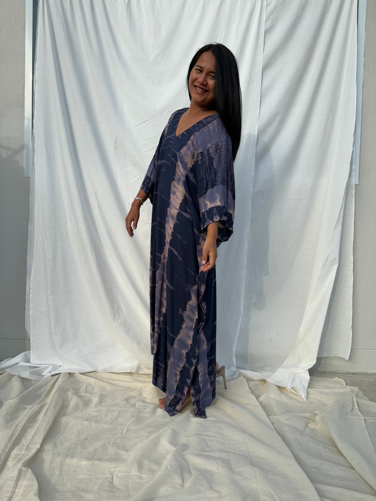 MALA handworks MaLa Kaftan in Dark Blue and Lavender