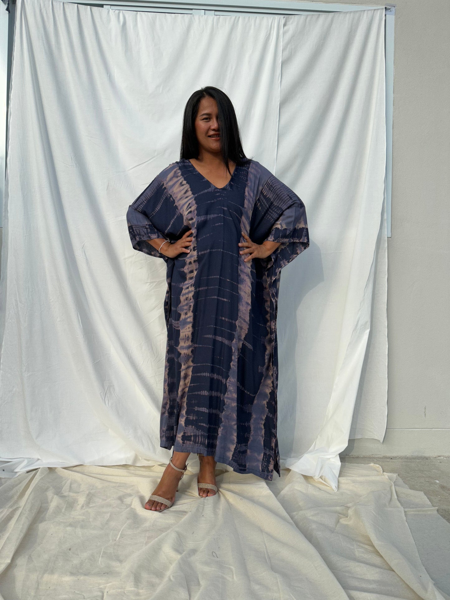 MALA handworks MaLa Kaftan in Dark Blue and Lavender