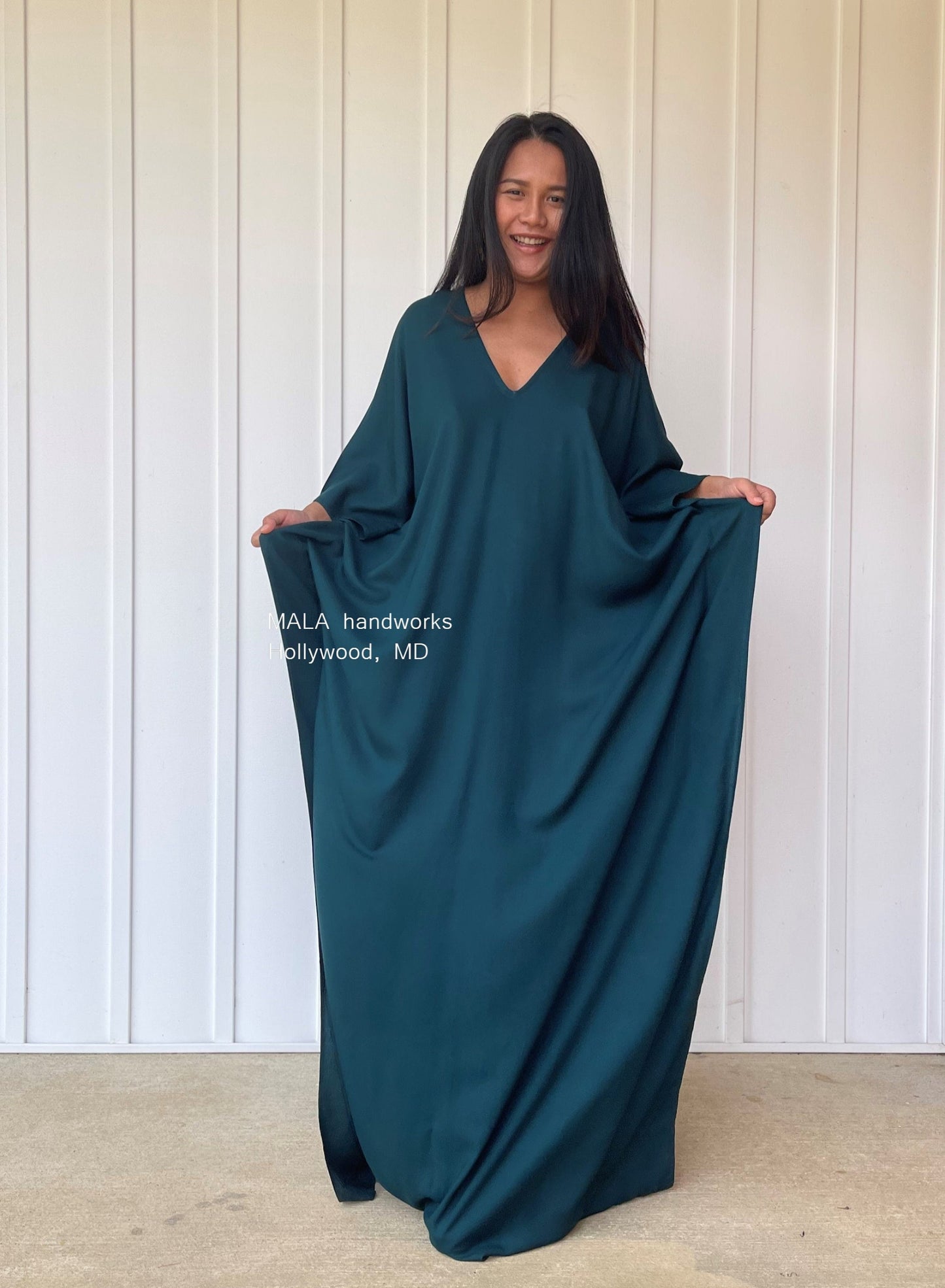MALA handworks Mala Kaftan in Dark Green