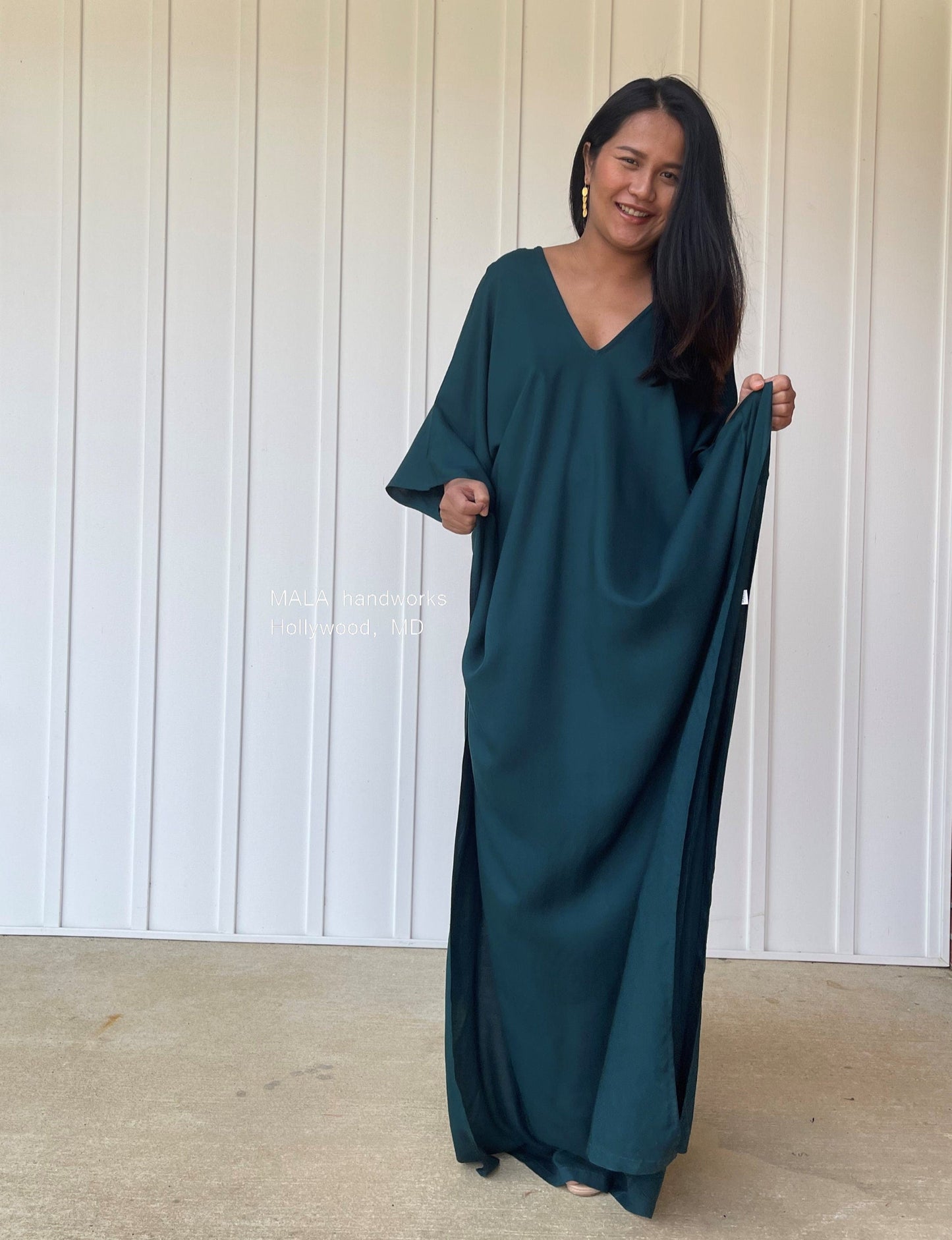 MALA handworks Mala Kaftan in Dark Green