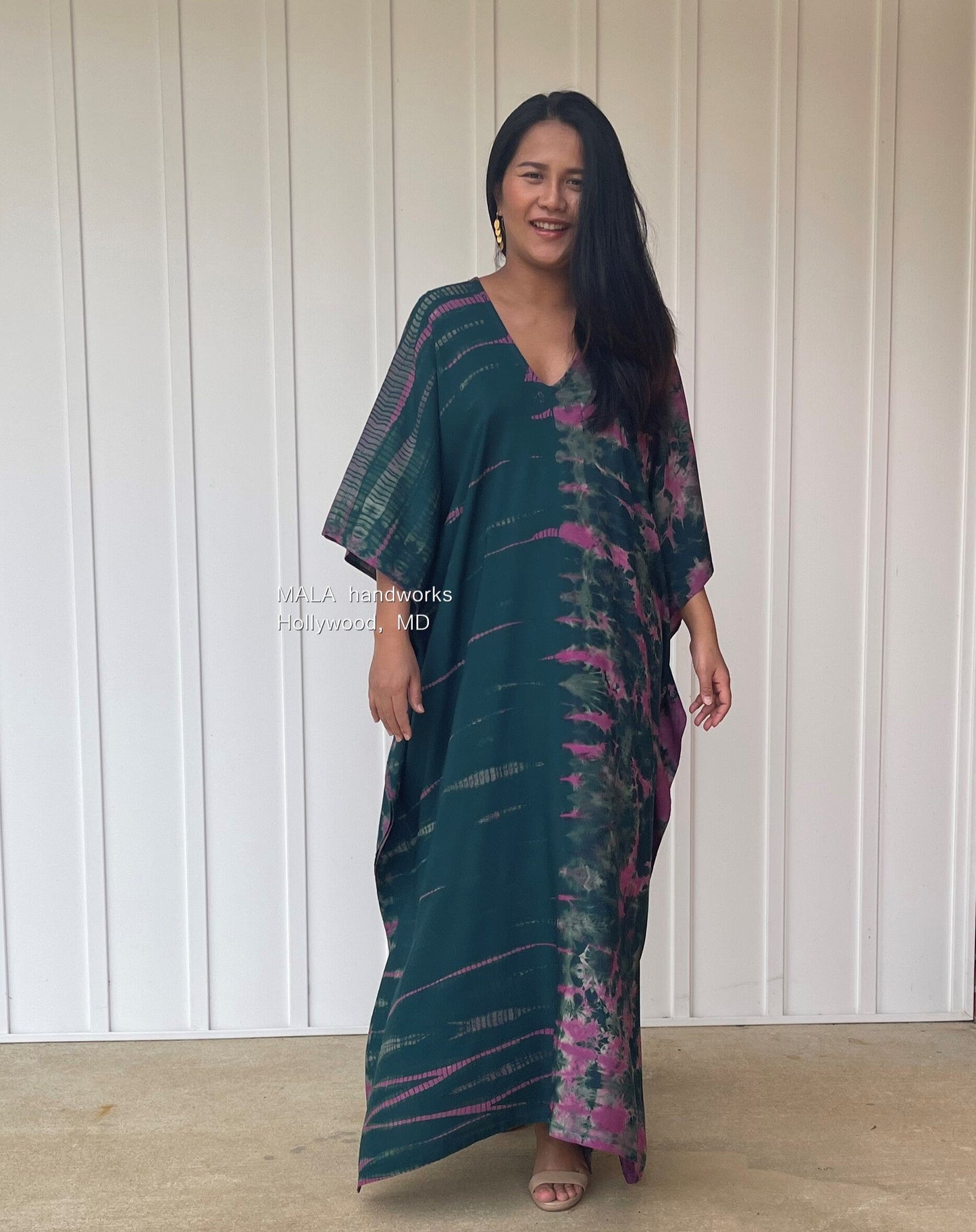 MALA handworks Mala Kaftan in Green and Fuchsia Tie Dye