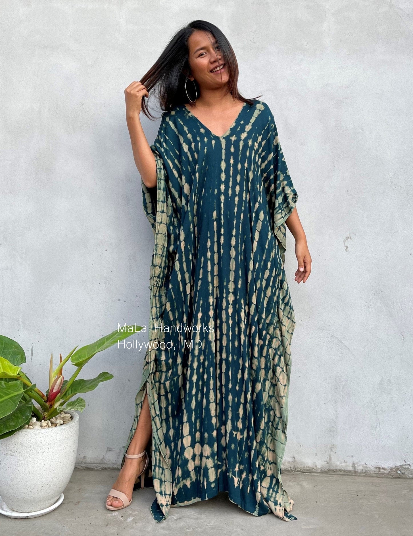 MALA handworks Mala Kaftan in Green Tie Dye