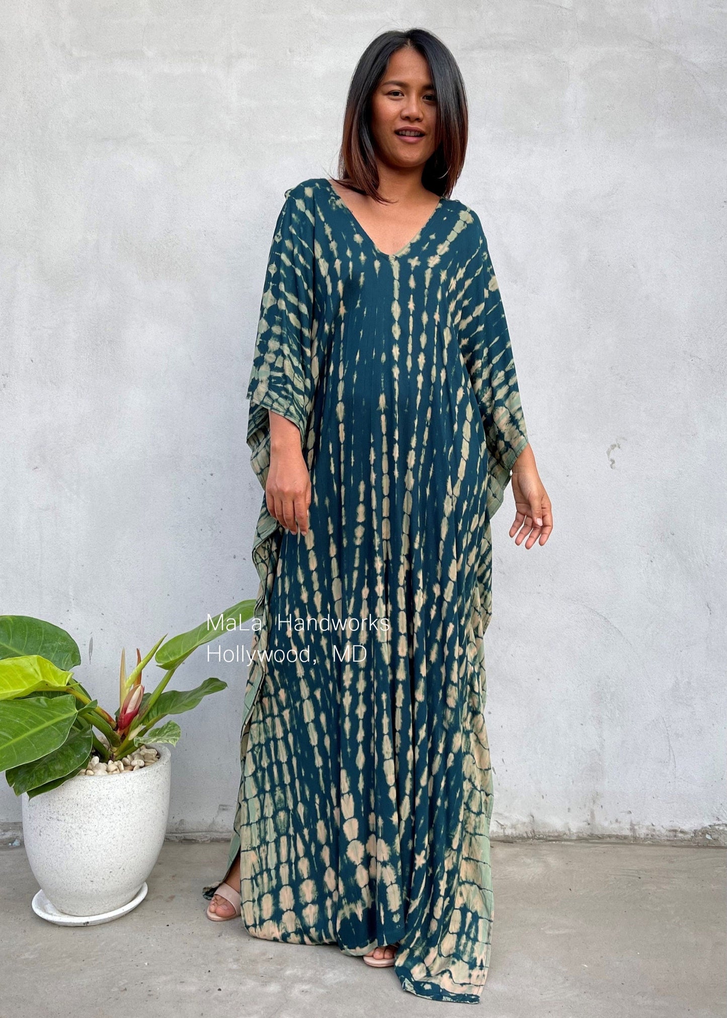 MALA handworks Mala Kaftan in Green Tie Dye