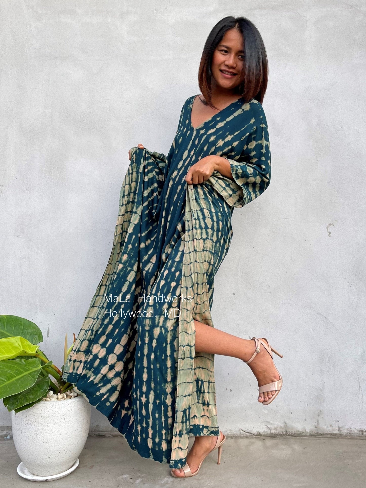 MALA handworks Mala Kaftan in Green Tie Dye