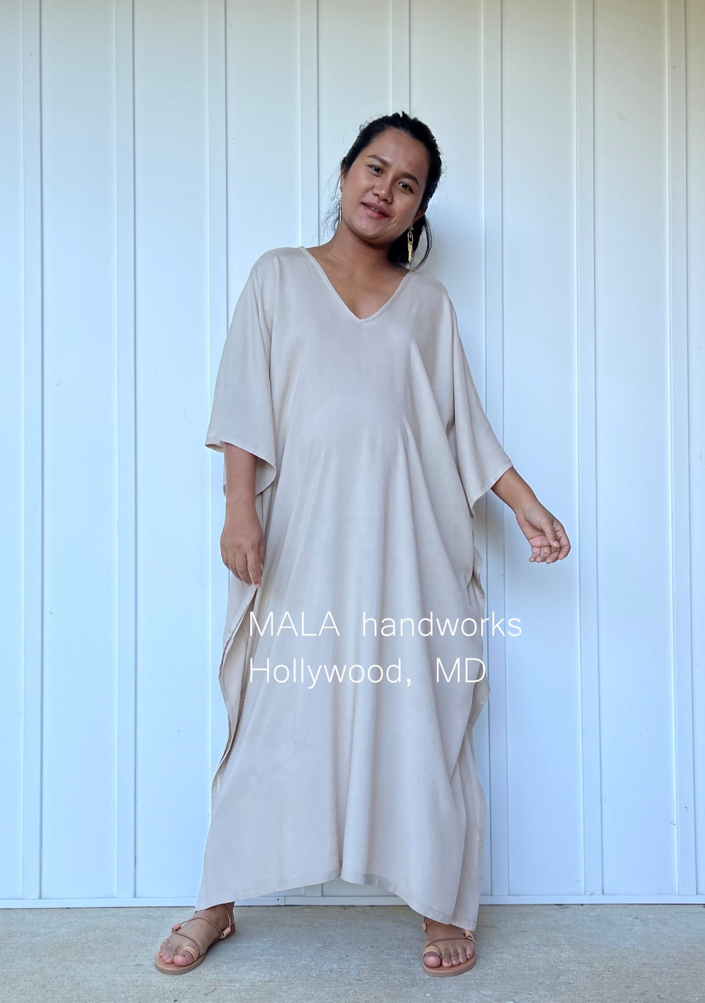 MALA handworks Mala Kaftan in Khaki