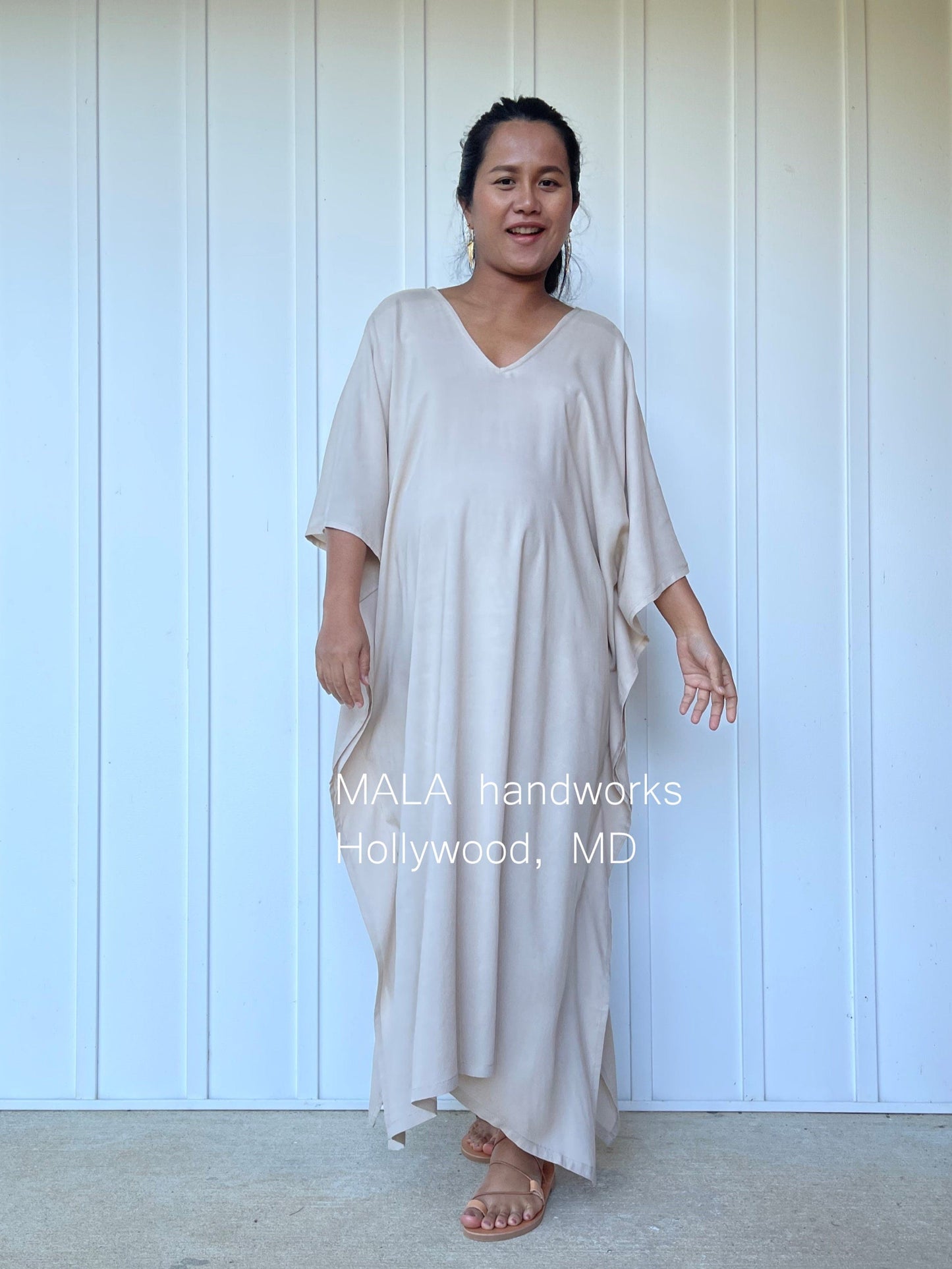 MALA handworks Mala Kaftan in Khaki