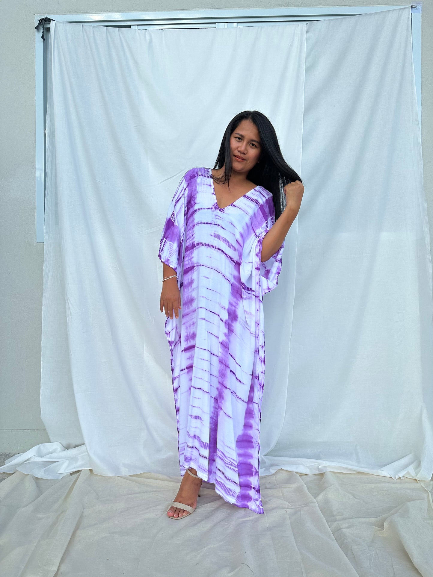 MALA handworks Mala Kaftan in White and Lavender Tie Dye