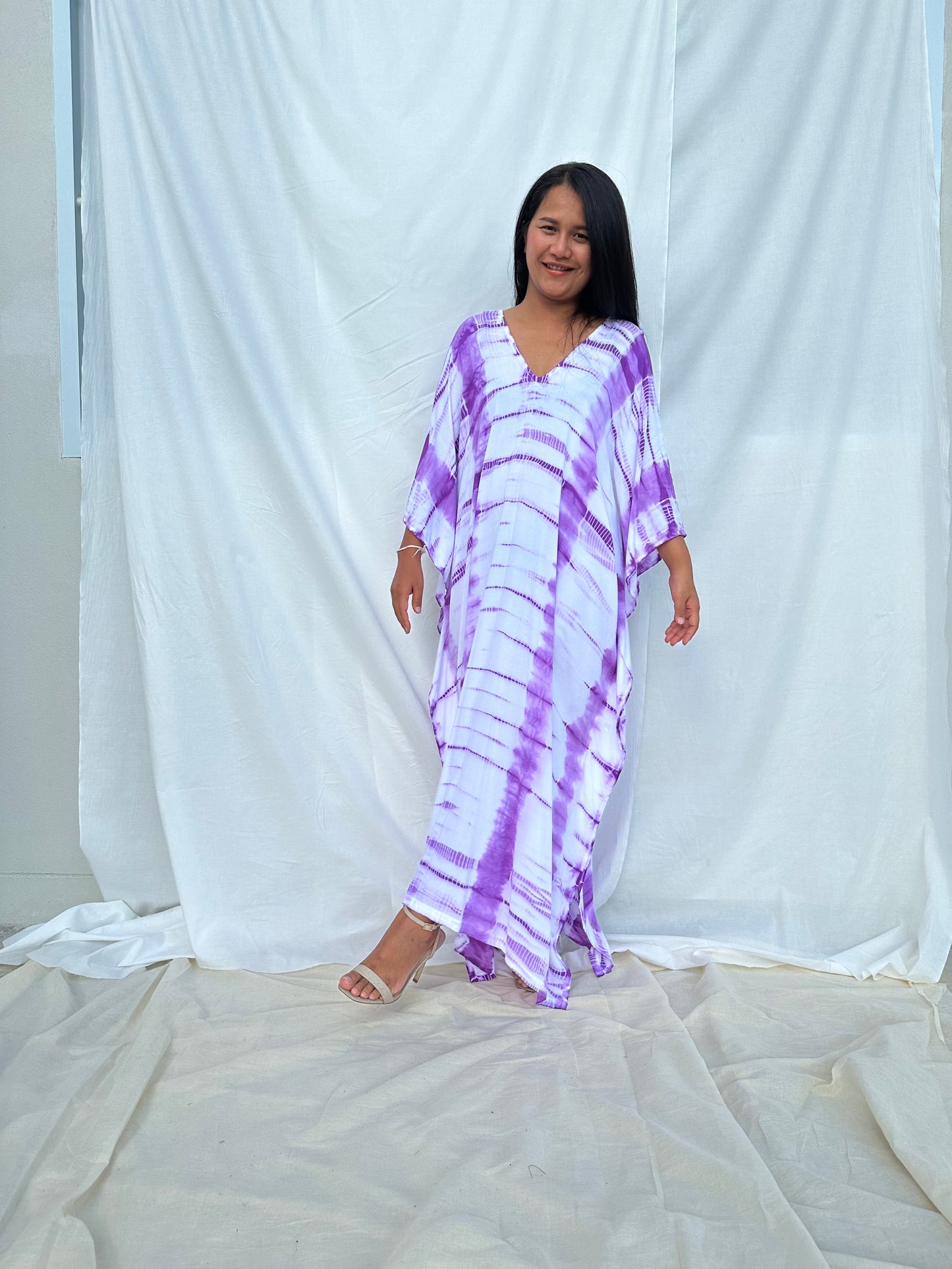 MALA handworks Mala Kaftan in White and Lavender Tie Dye
