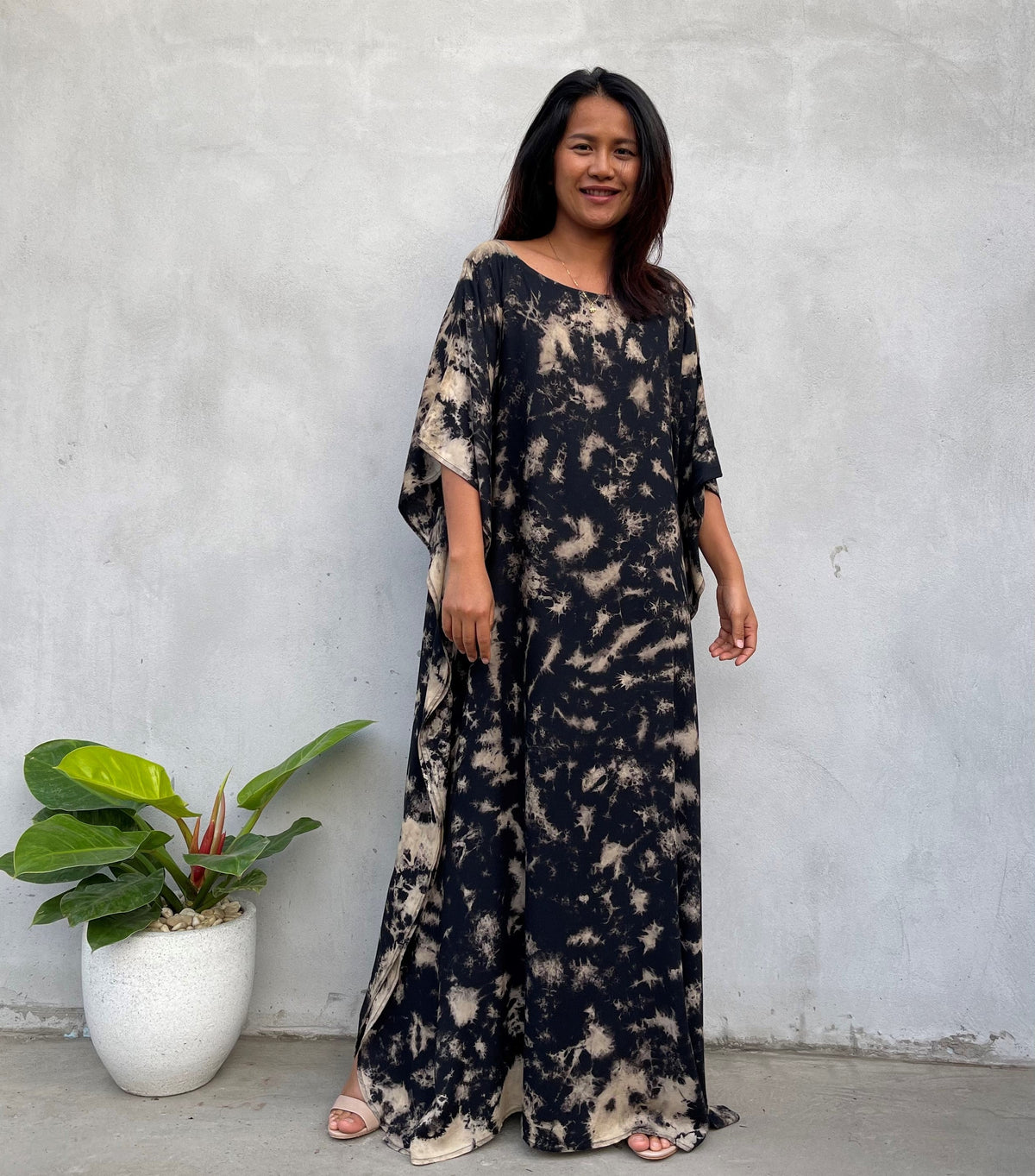 MALA handworks Mia Boat Neck Kaftan in Black Tie Dye