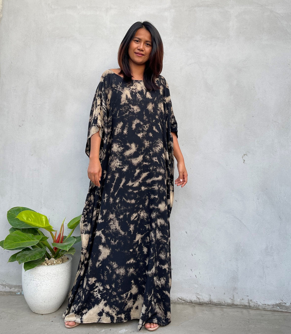 MALA handworks Mia Boat Neck Kaftan in Black Tie Dye