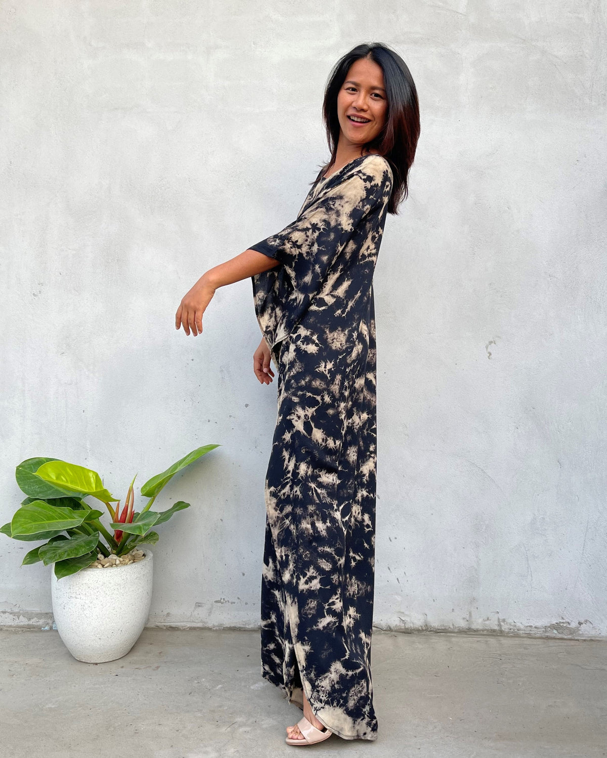 MALA handworks Mia Boat Neck Kaftan in Black Tie Dye