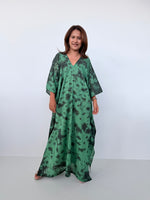 Mala Handworks Olena Cotton Kaftan in Emerald Tie Dye
