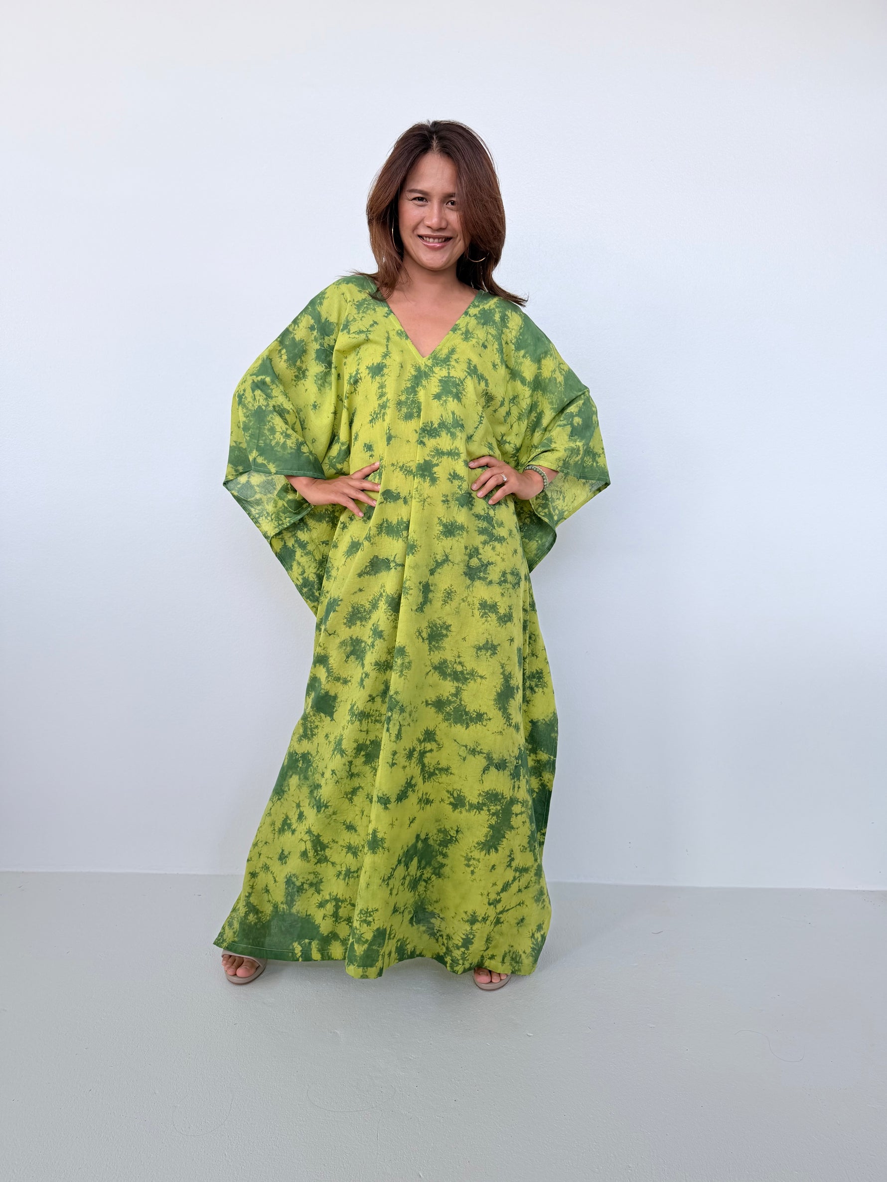 Mala Handworks Olena Cotton Kaftan in Lime Tie Dye