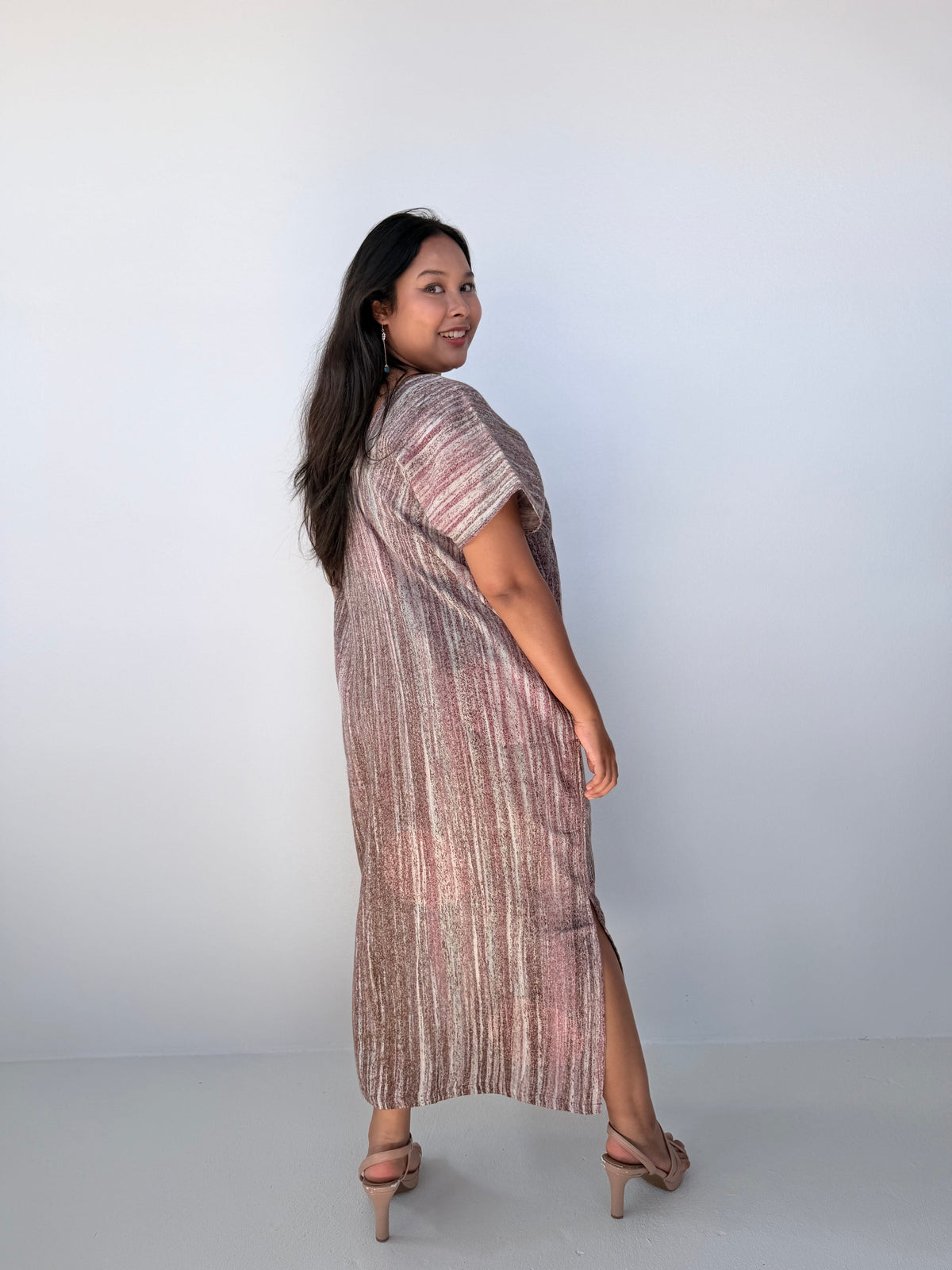 Mala Handworks Callie Petite Hand-Painted Kaftan in Mauve & Sand