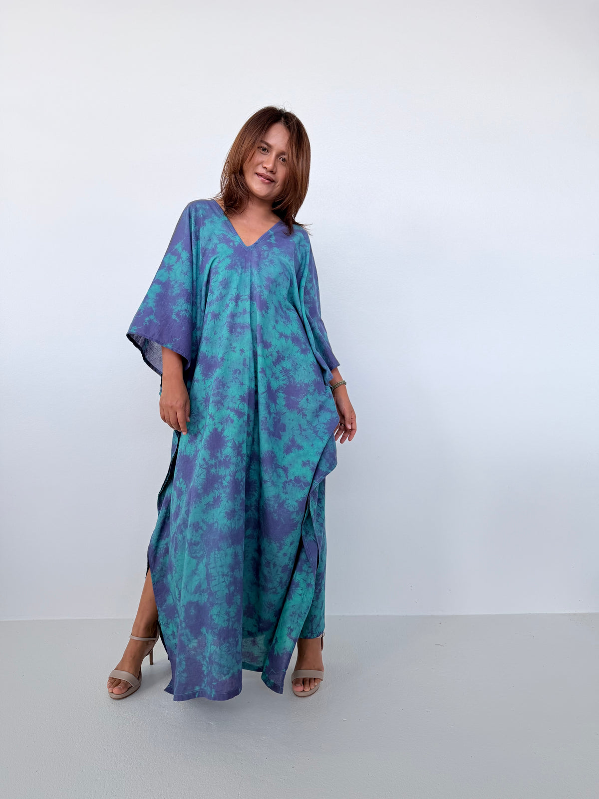 Mala Handworks Olena Cotton Kaftan in Aqua & Purple Tie Dye
