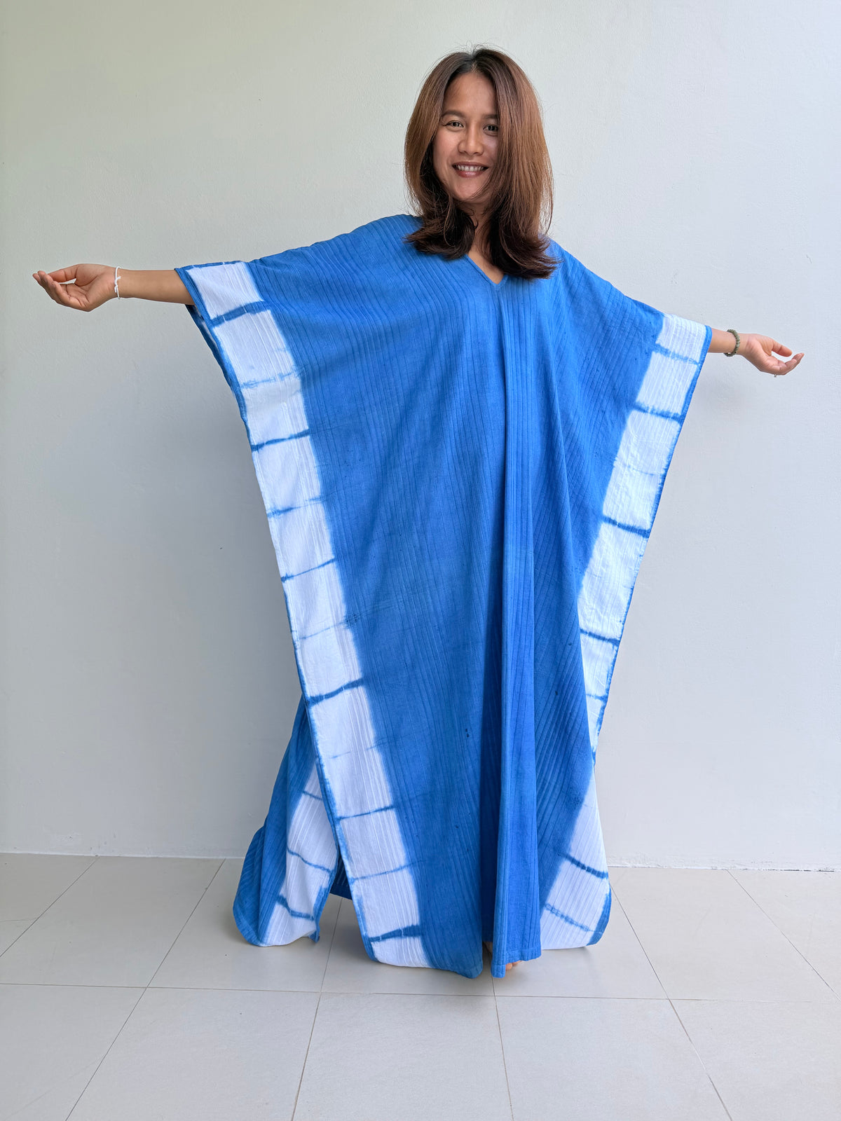 Mala Handworks Indigo Cotton Kaftan in White Frame